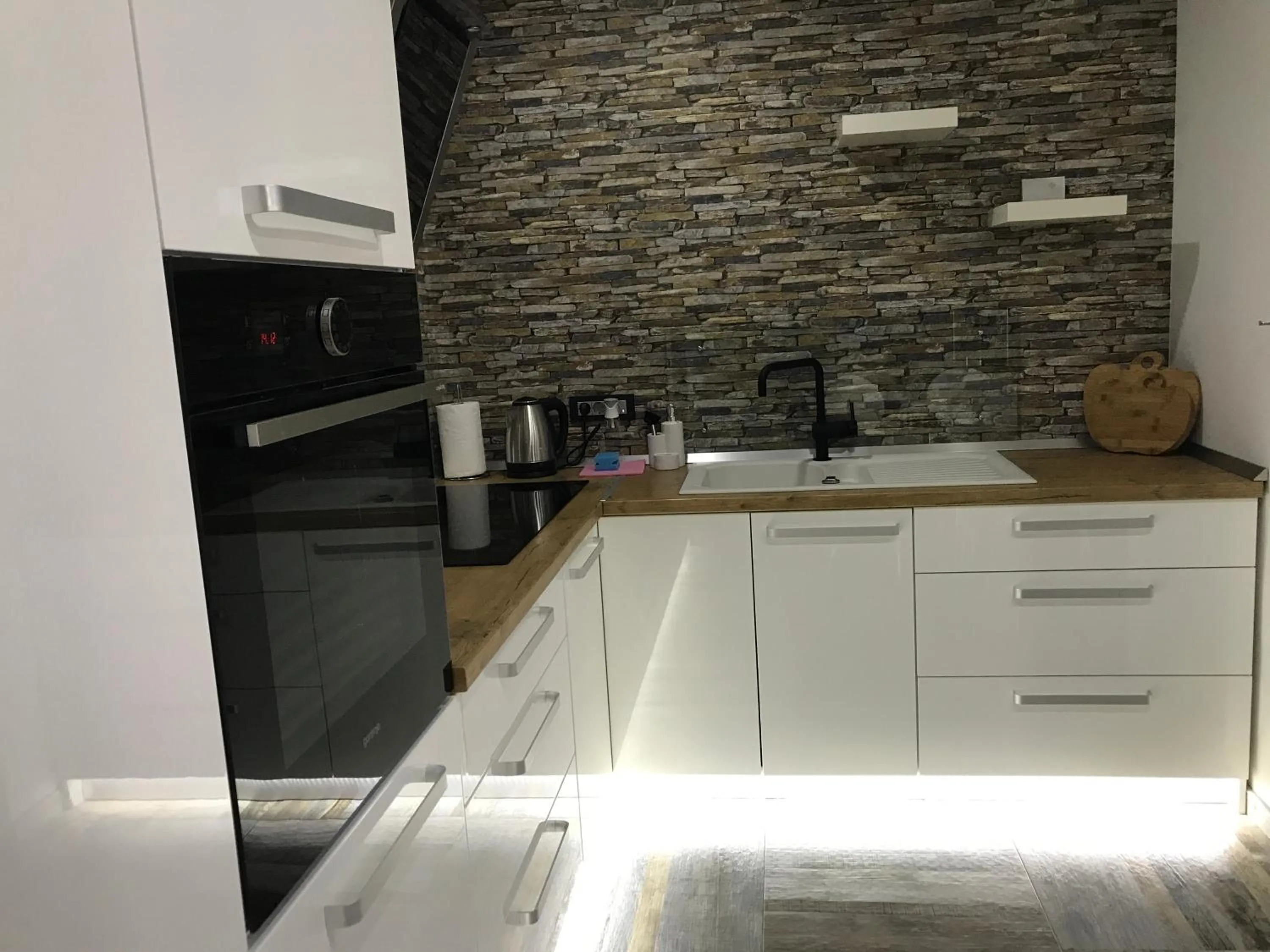 Kitchen or kitchenette in Apartment Ajla