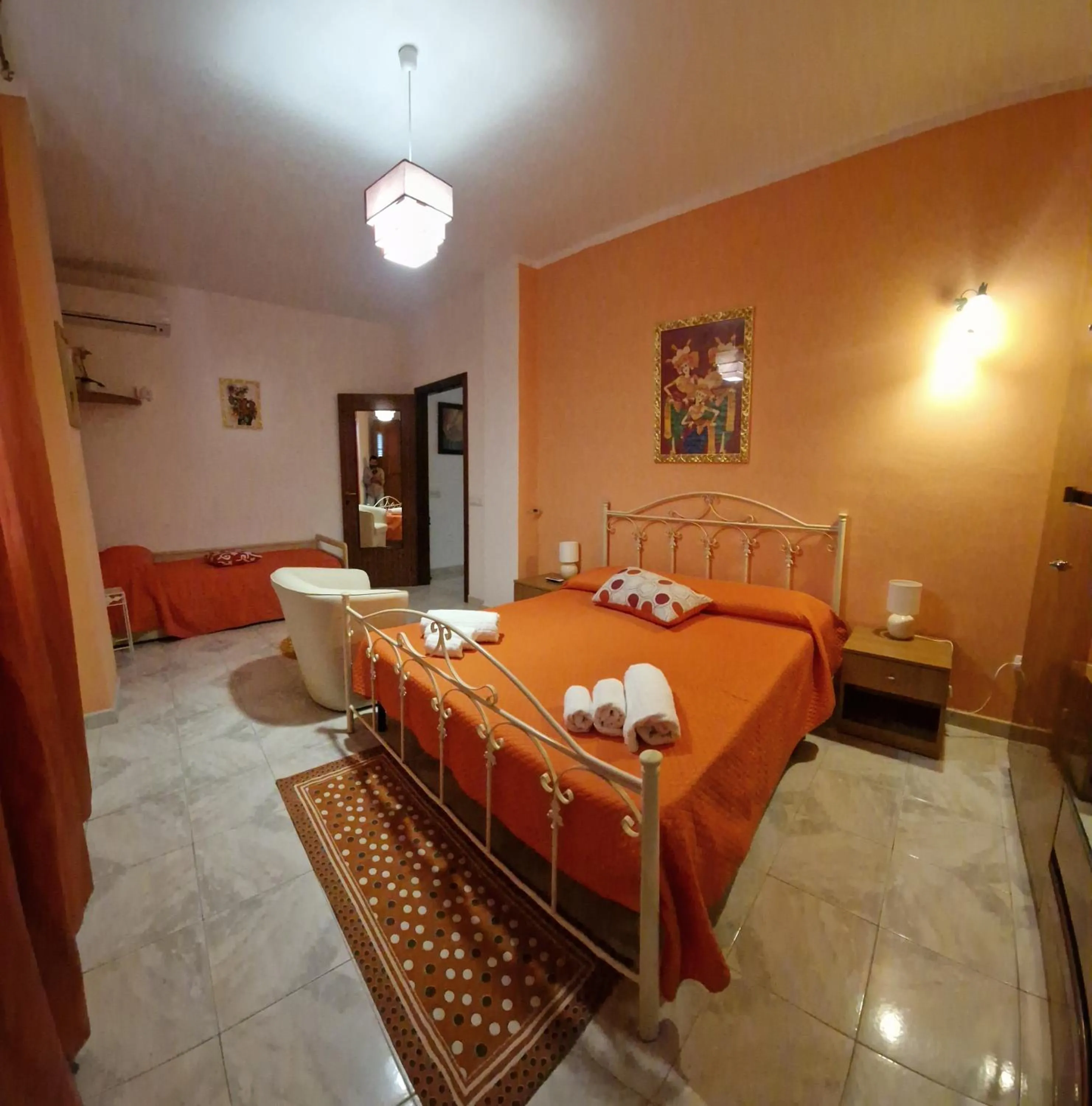 Photo of the whole room, Bed in SANTA VENERE Apartments "PARCHEGGIO interno MOTO-AUTO" Ricarica auto Elettriche