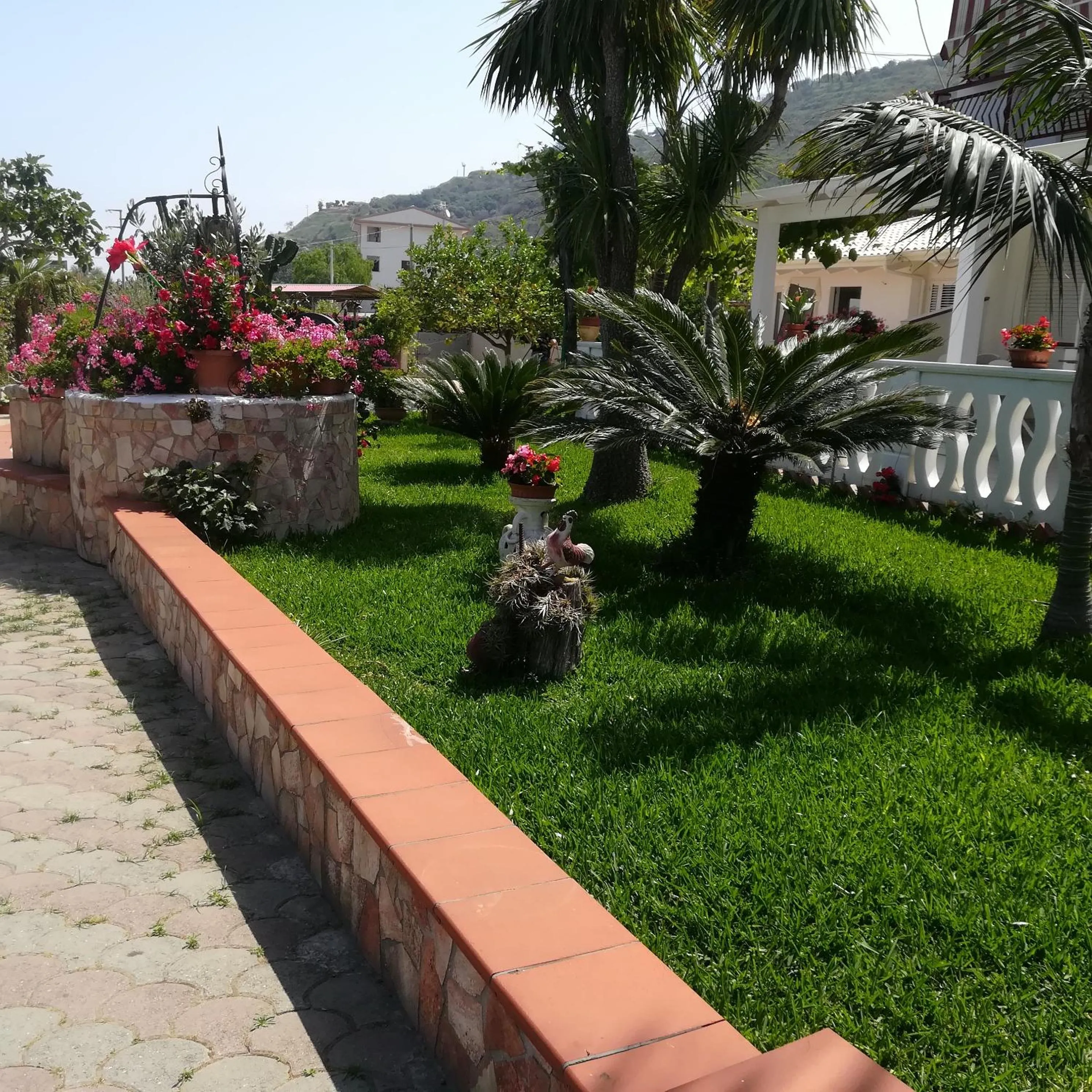 Spring in SANTA VENERE Apartments "PARCHEGGIO interno MOTO-AUTO" Ricarica auto Elettriche