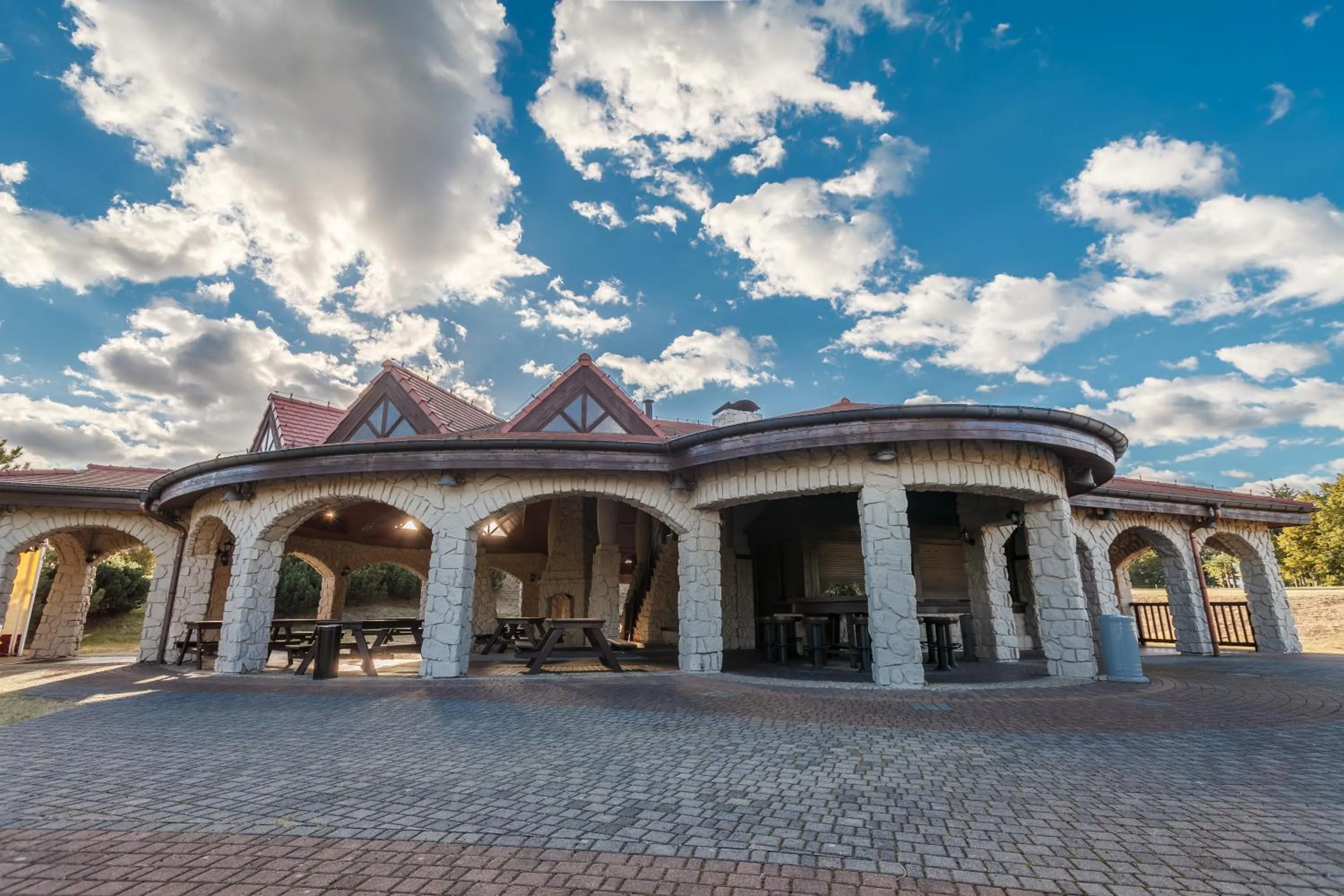 Property building in Hotel Edison Poznań Lotnisko Ławica