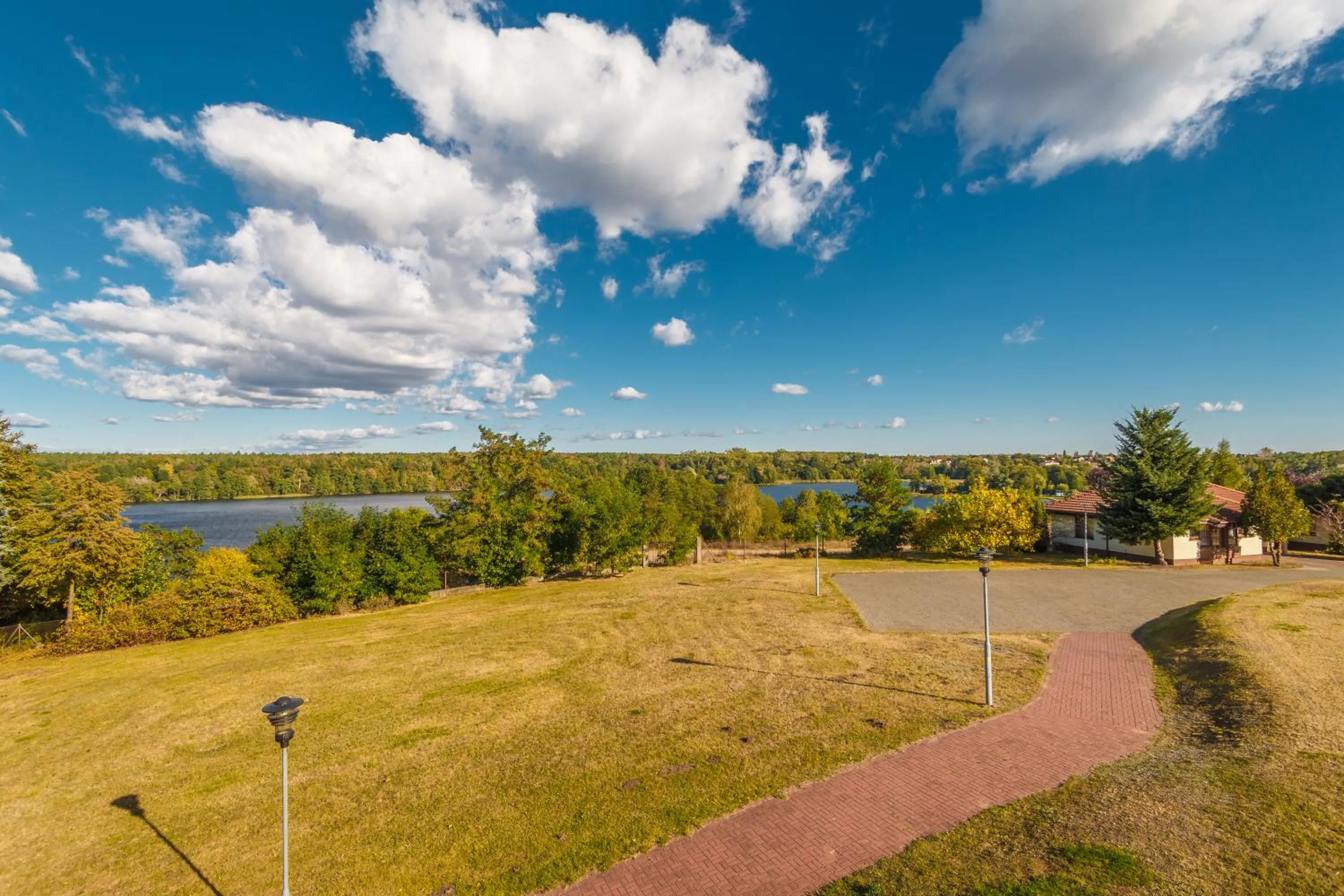 Neighbourhood in Hotel Edison Poznań Lotnisko Ławica