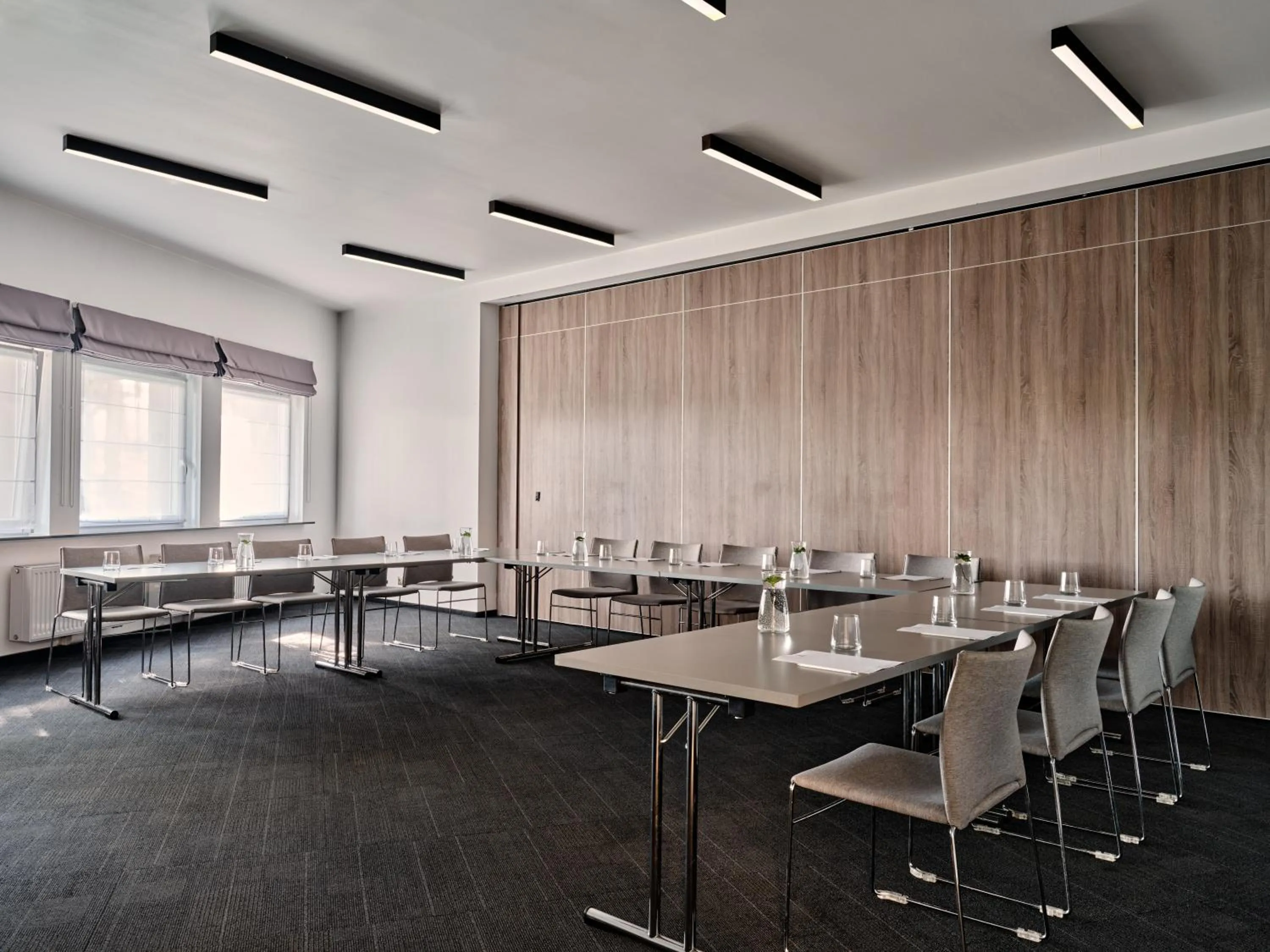 Hotel Edison Poznań Lotnisko Ławica