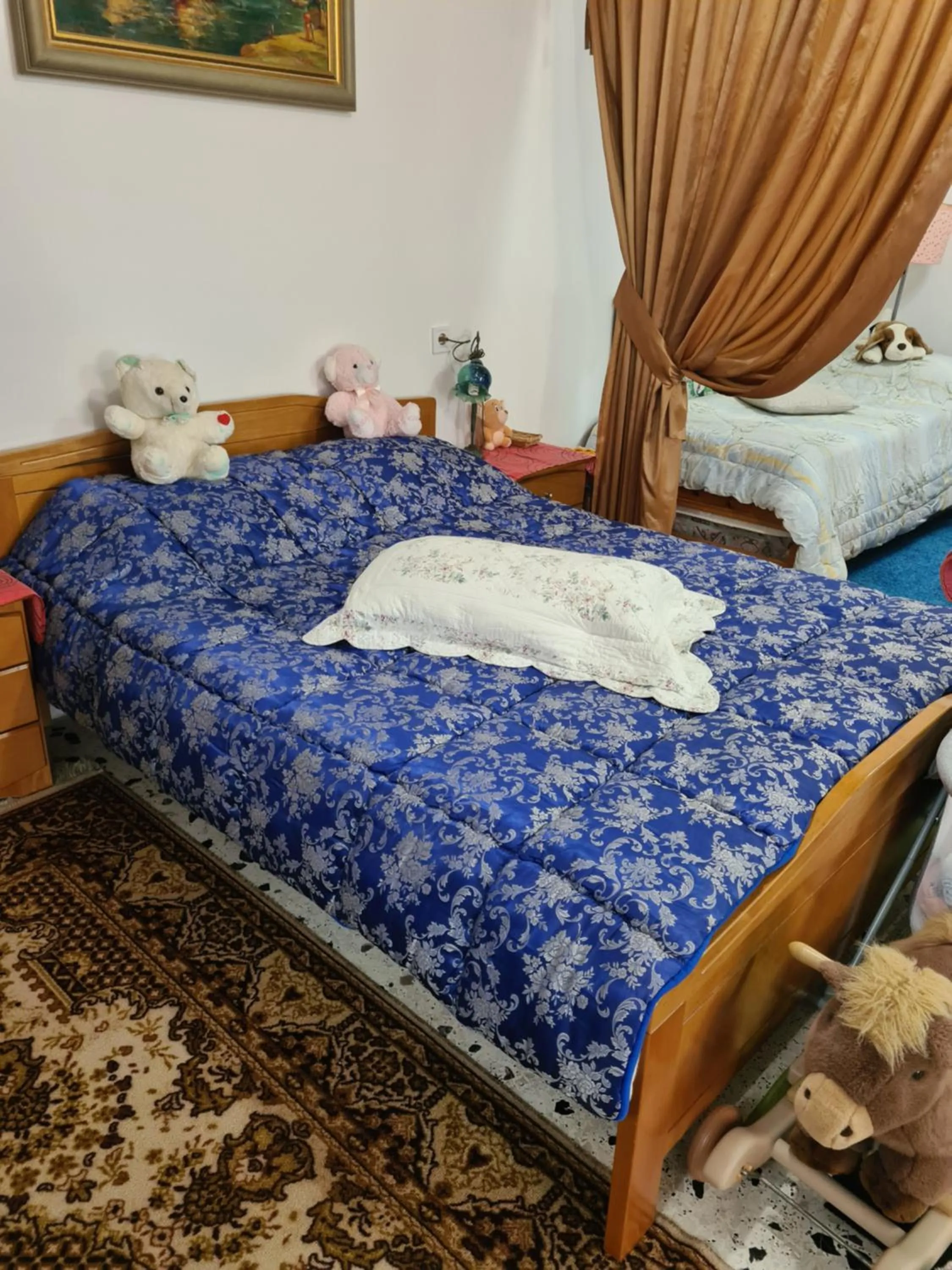 Bed in Villa George - Family Holidays