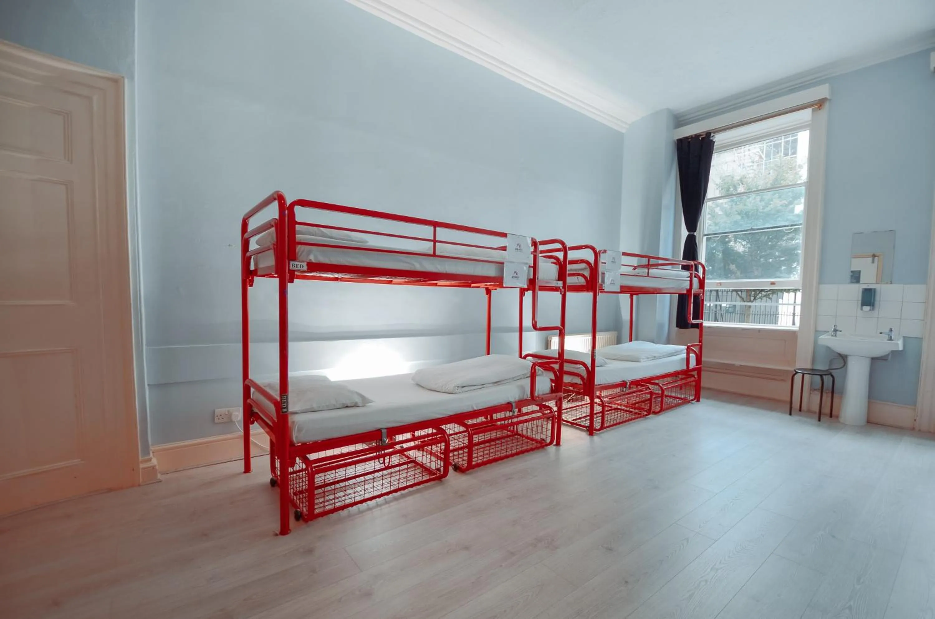 Bedroom, Bed in Astor Museum Hostel