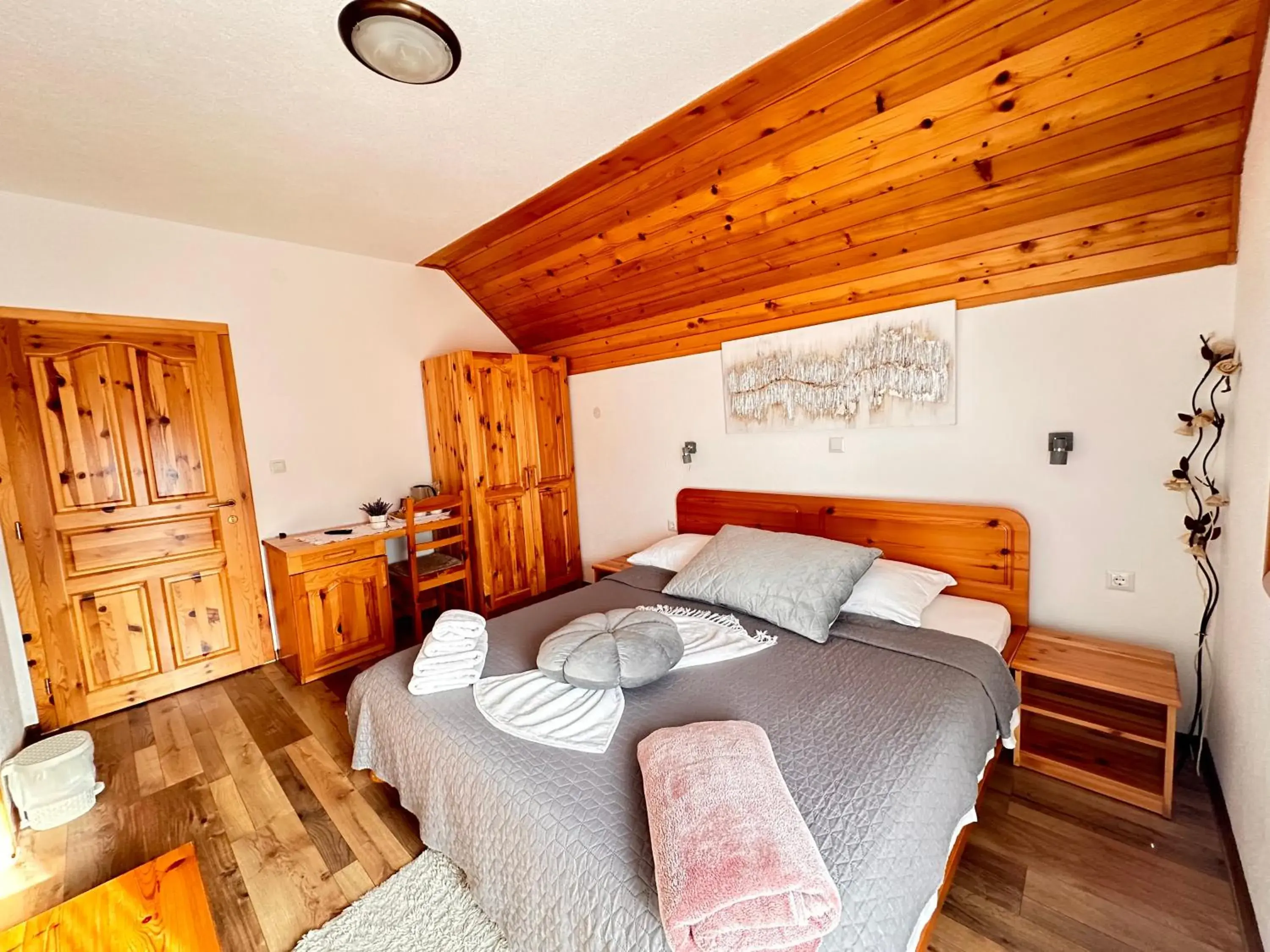 Double Room with Balcony in Guesthouse Green Valley Double Room with Balcony in Guesthouse Green Valley