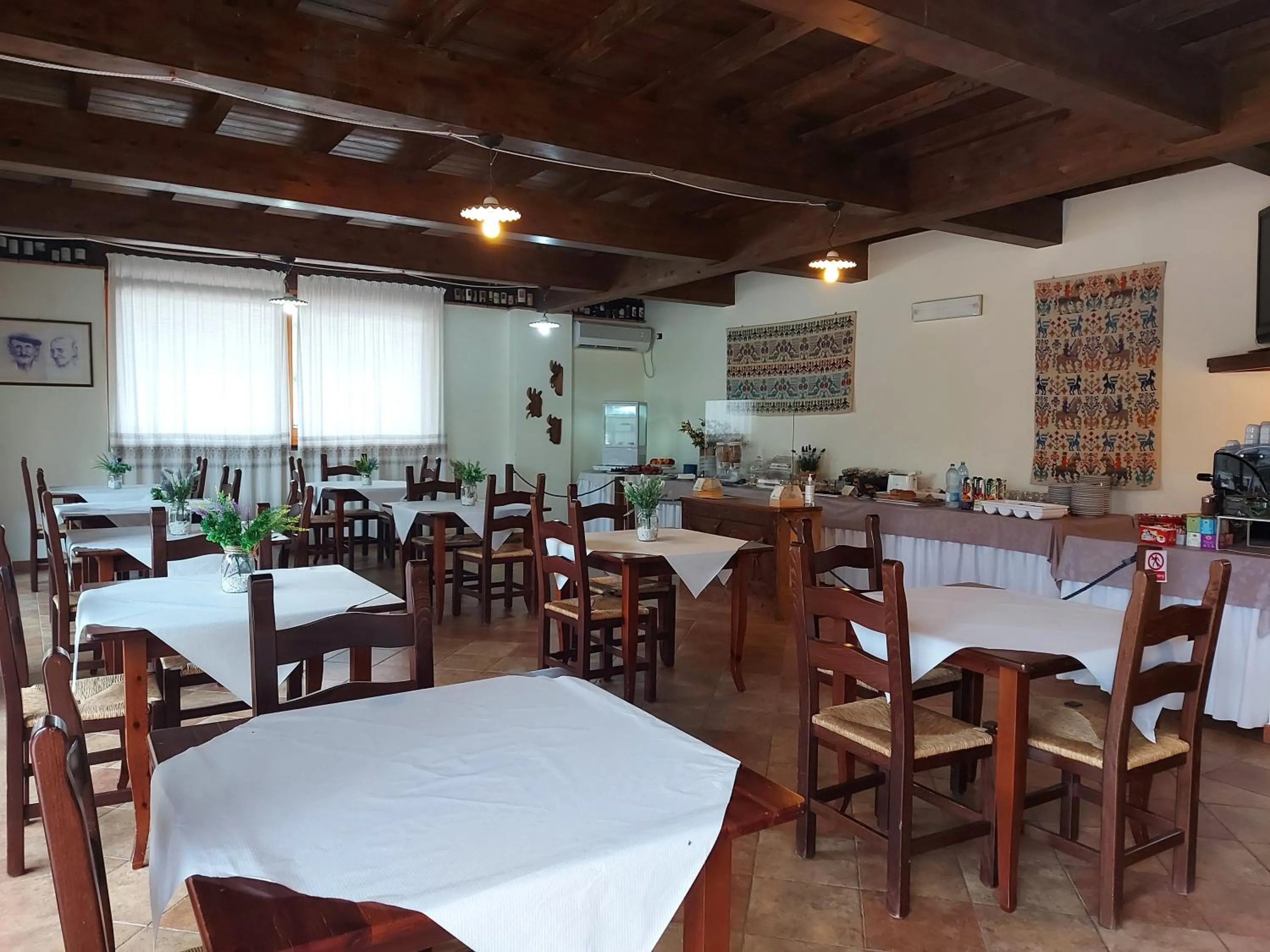 Breakfast in Hotel Plammas