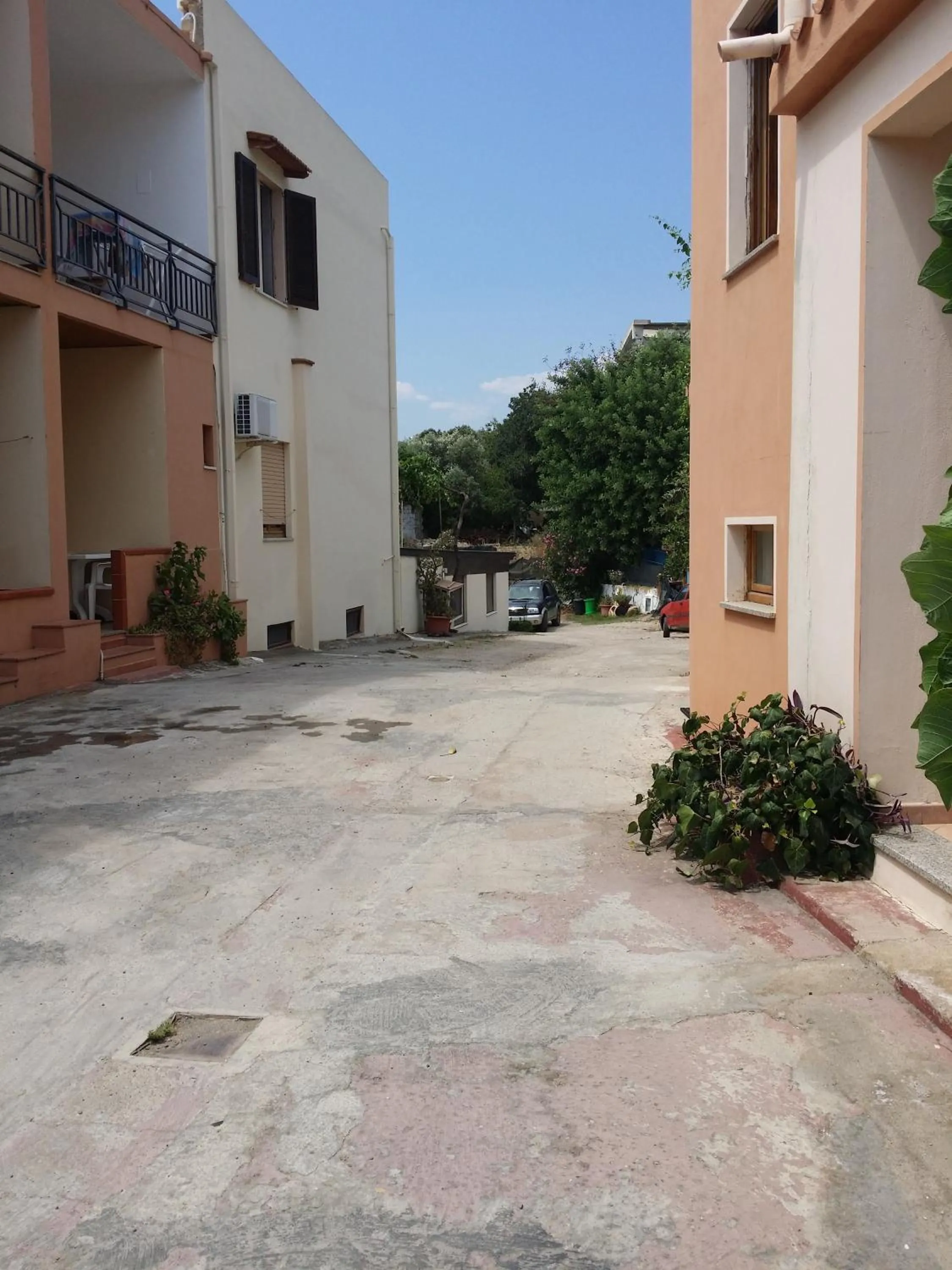 Facade/entrance in Hotel Plammas