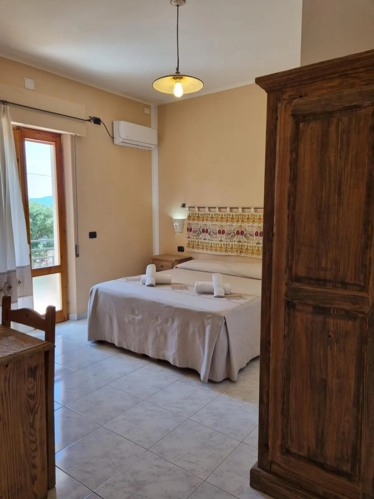 Bed in Hotel Plammas