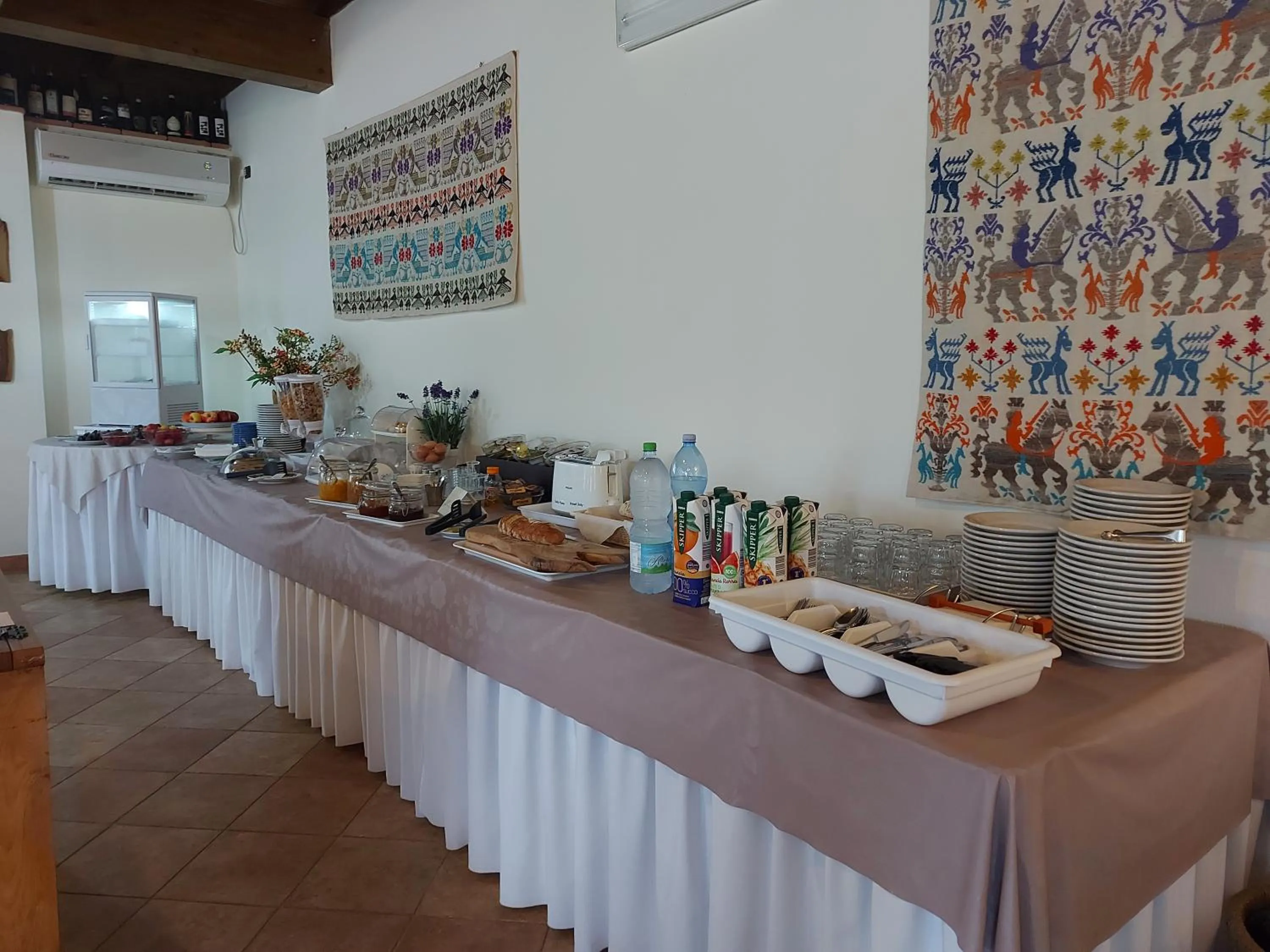 Breakfast in Hotel Plammas