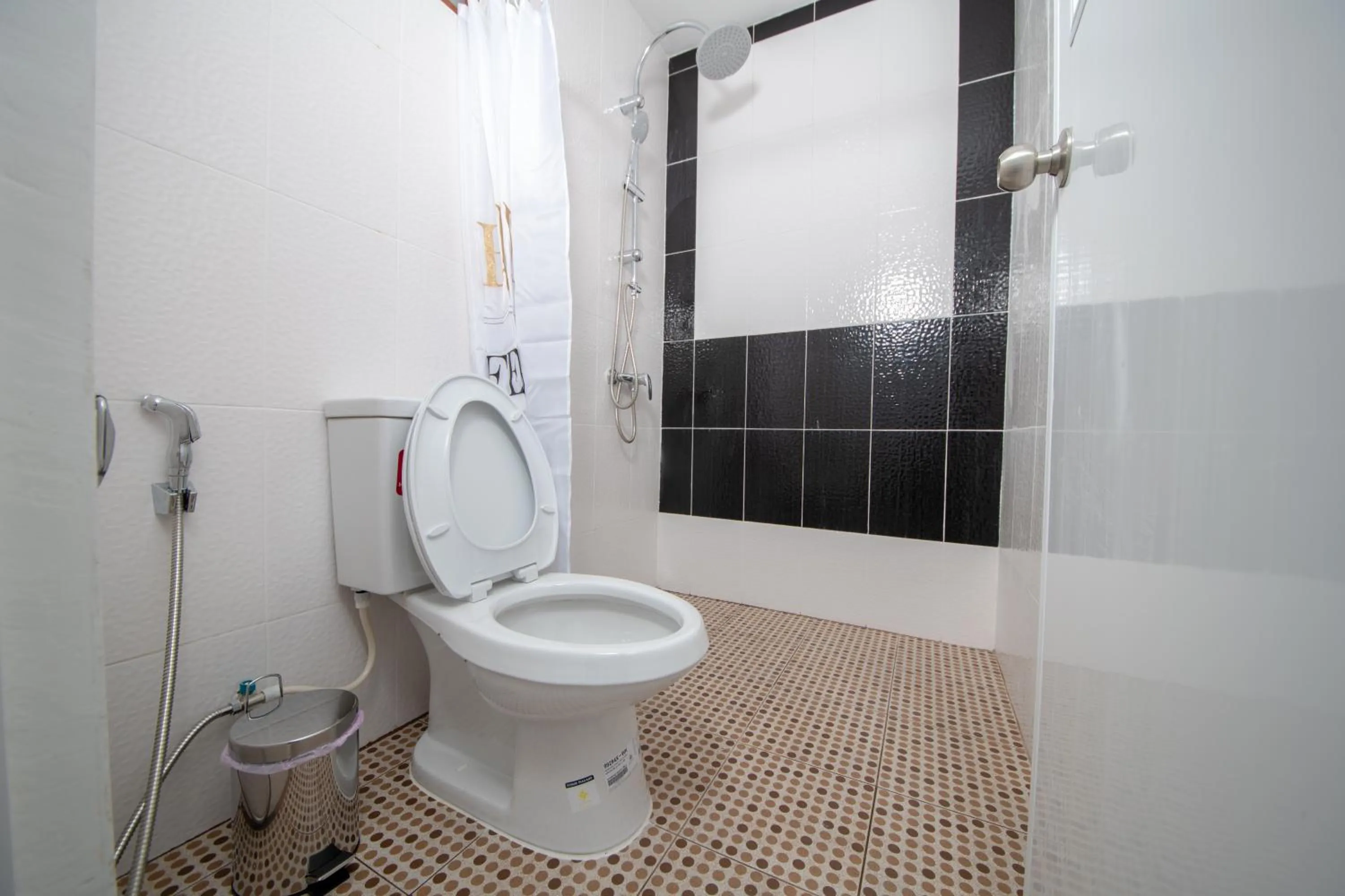 Shower in Thong Nai Pan Beach Residence