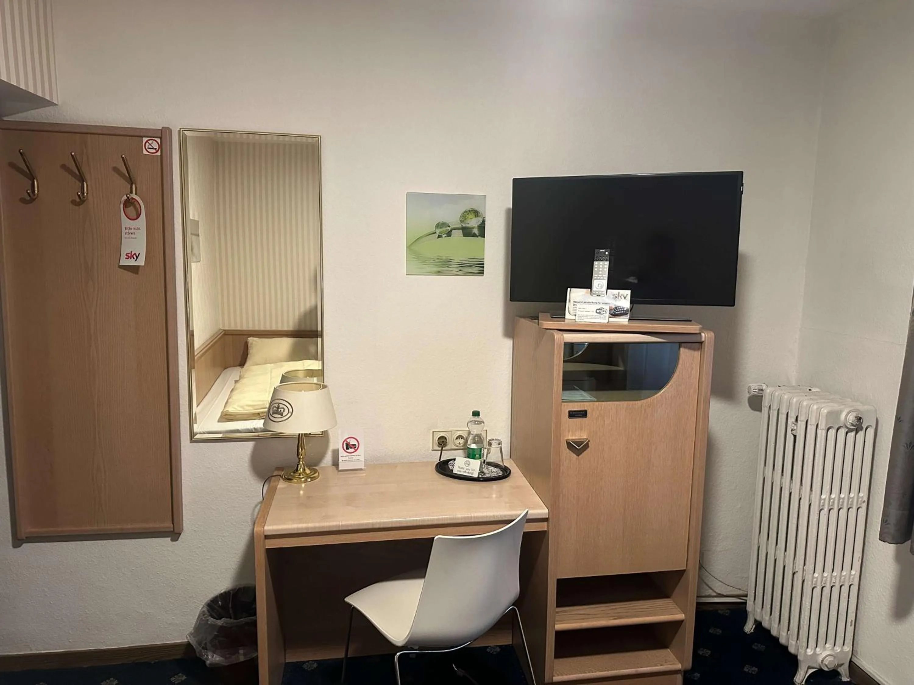 TV and multimedia in Hotel Restaurant Benger