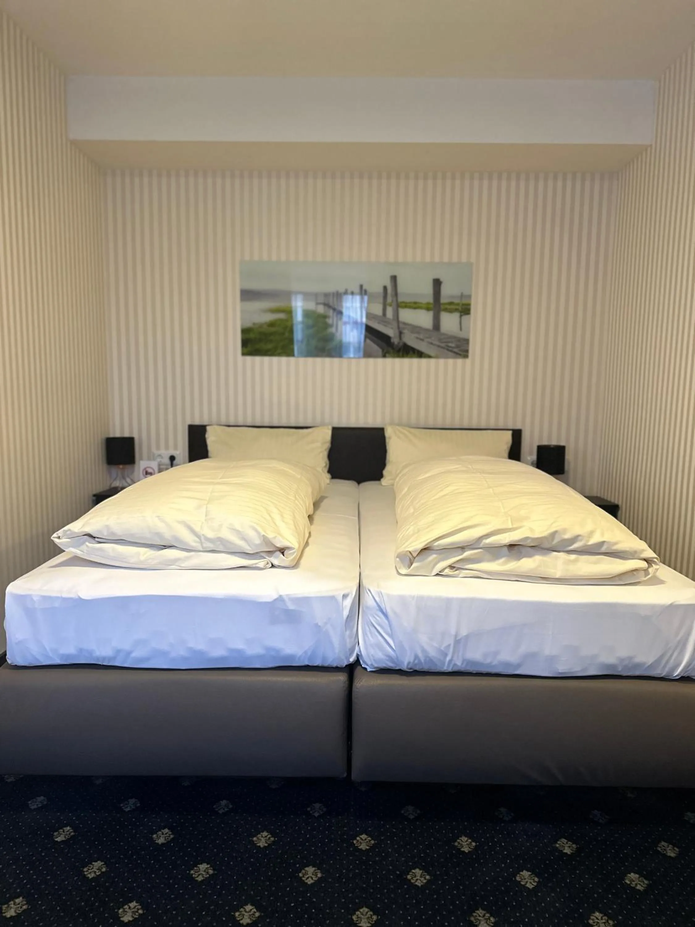 Bed in Hotel Restaurant Benger