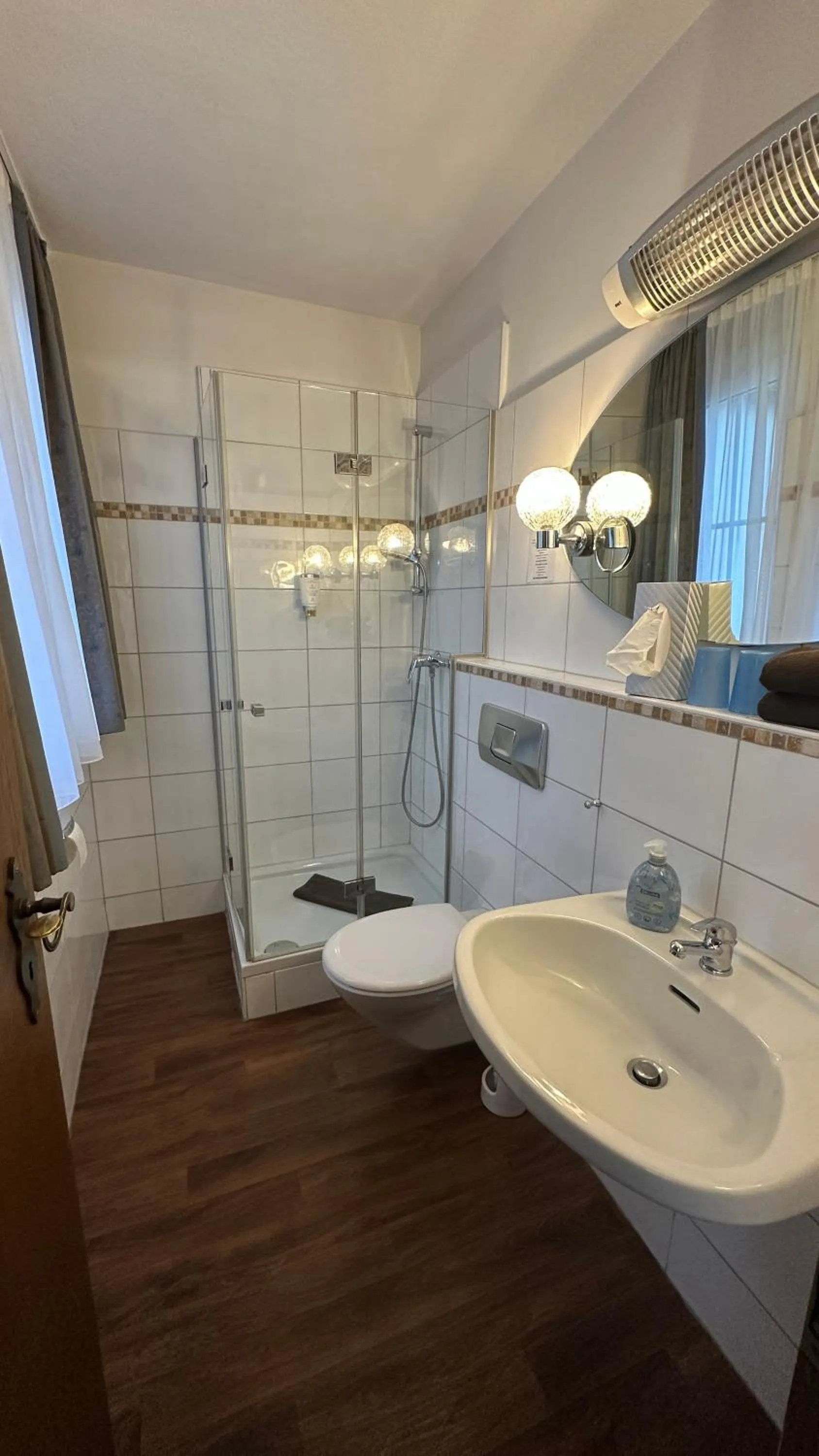 Bathroom in Hotel Restaurant Benger