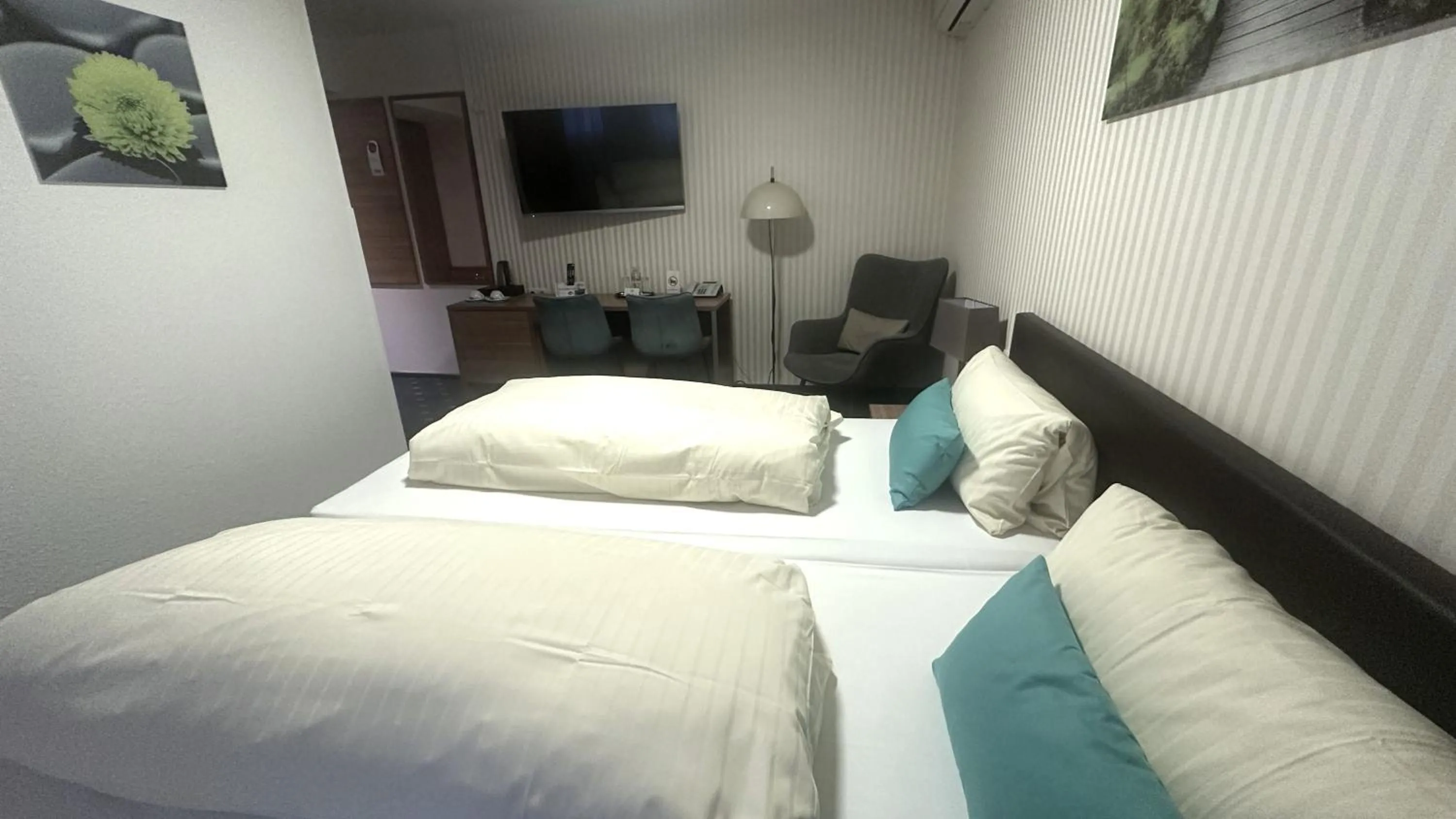 Bed in Hotel Restaurant Benger