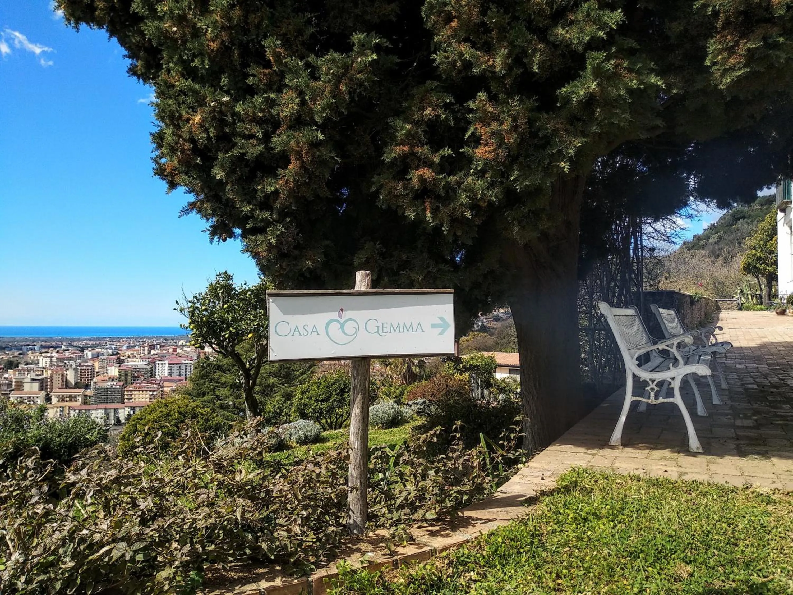 Property logo or sign in B&B Casa Gemma