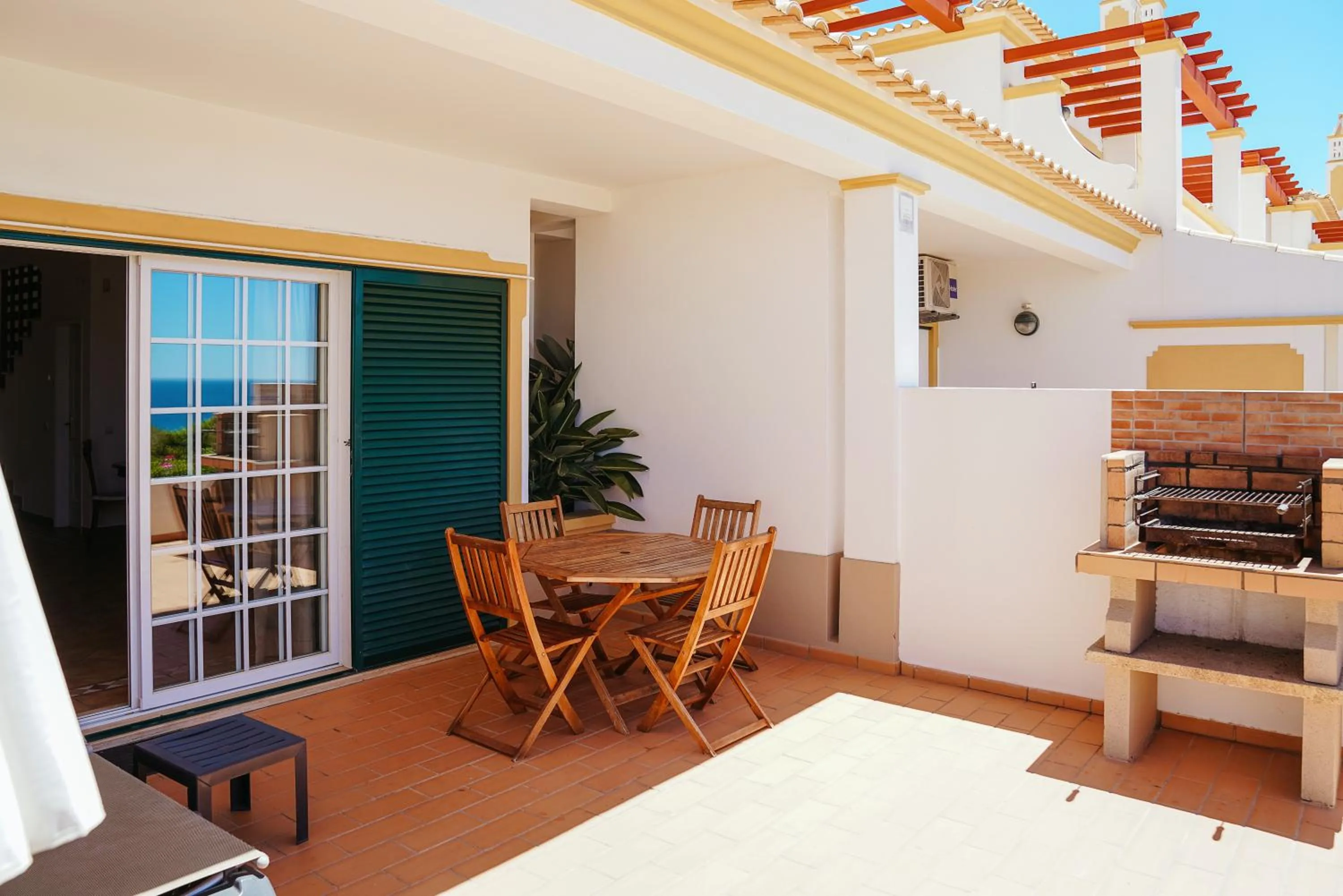 Balcony/Terrace in Moradias Villas Rufino