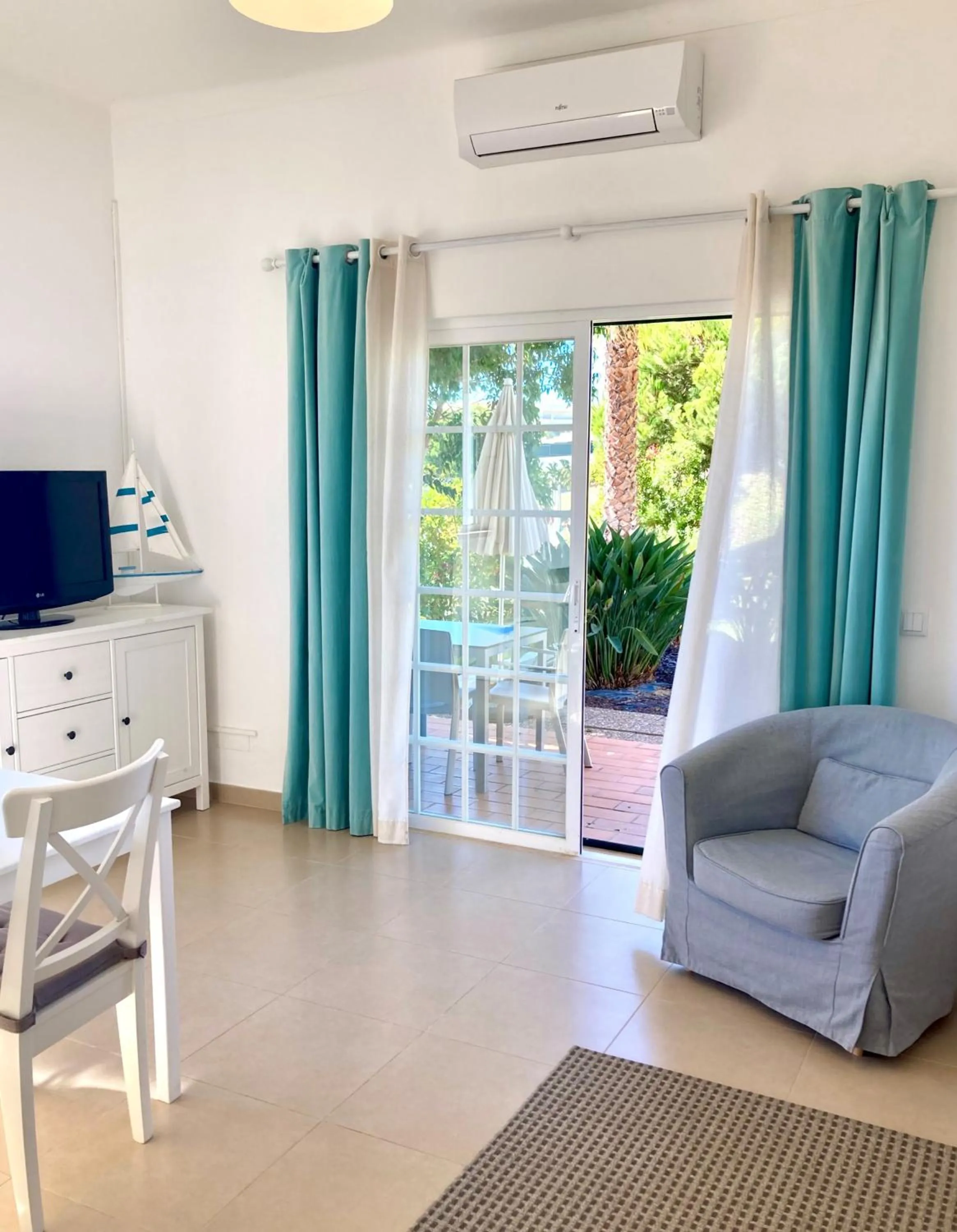 Balcony/Terrace in Moradias Villas Rufino