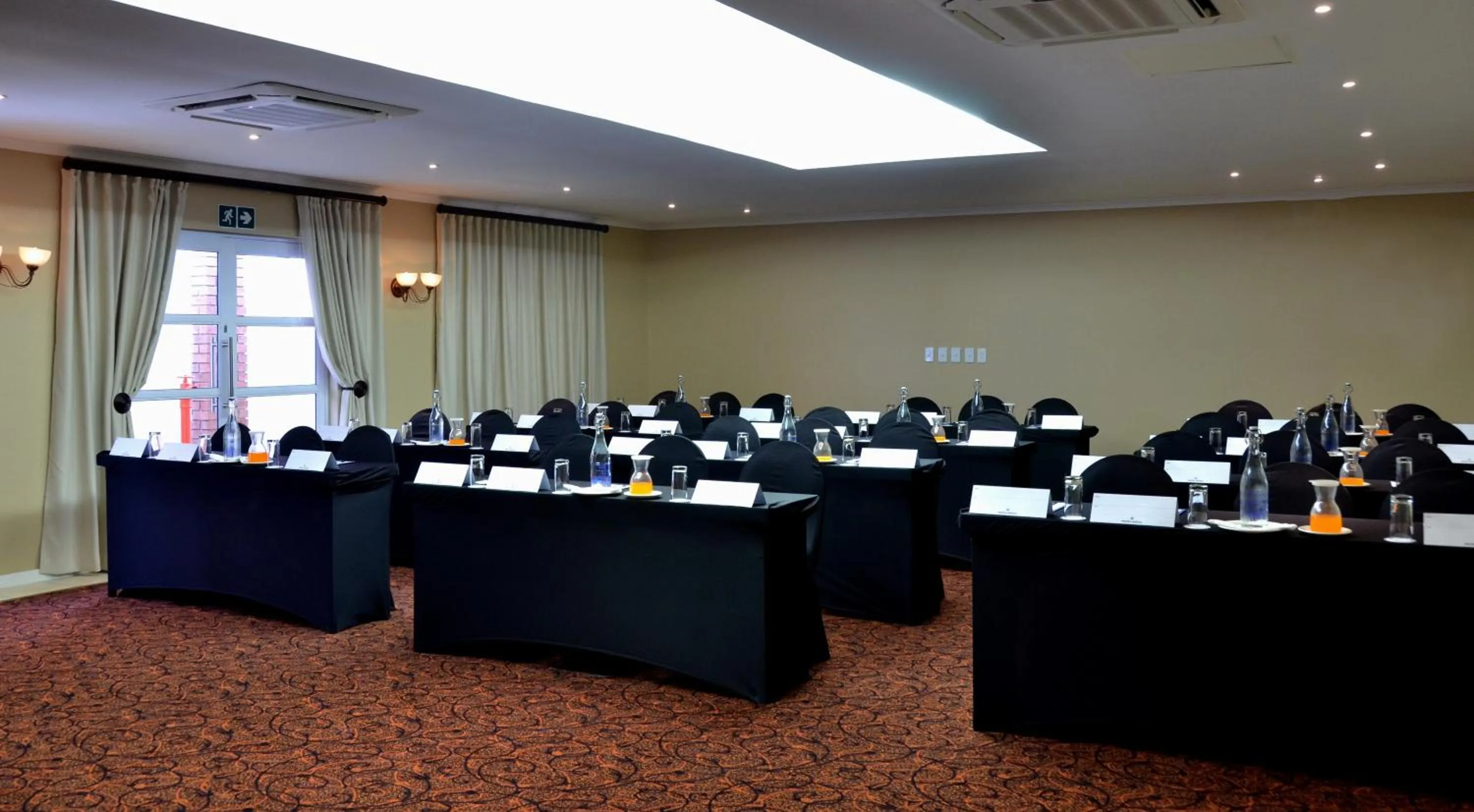Meeting/conference room in Protea Hotel by Marriott Nelspruit