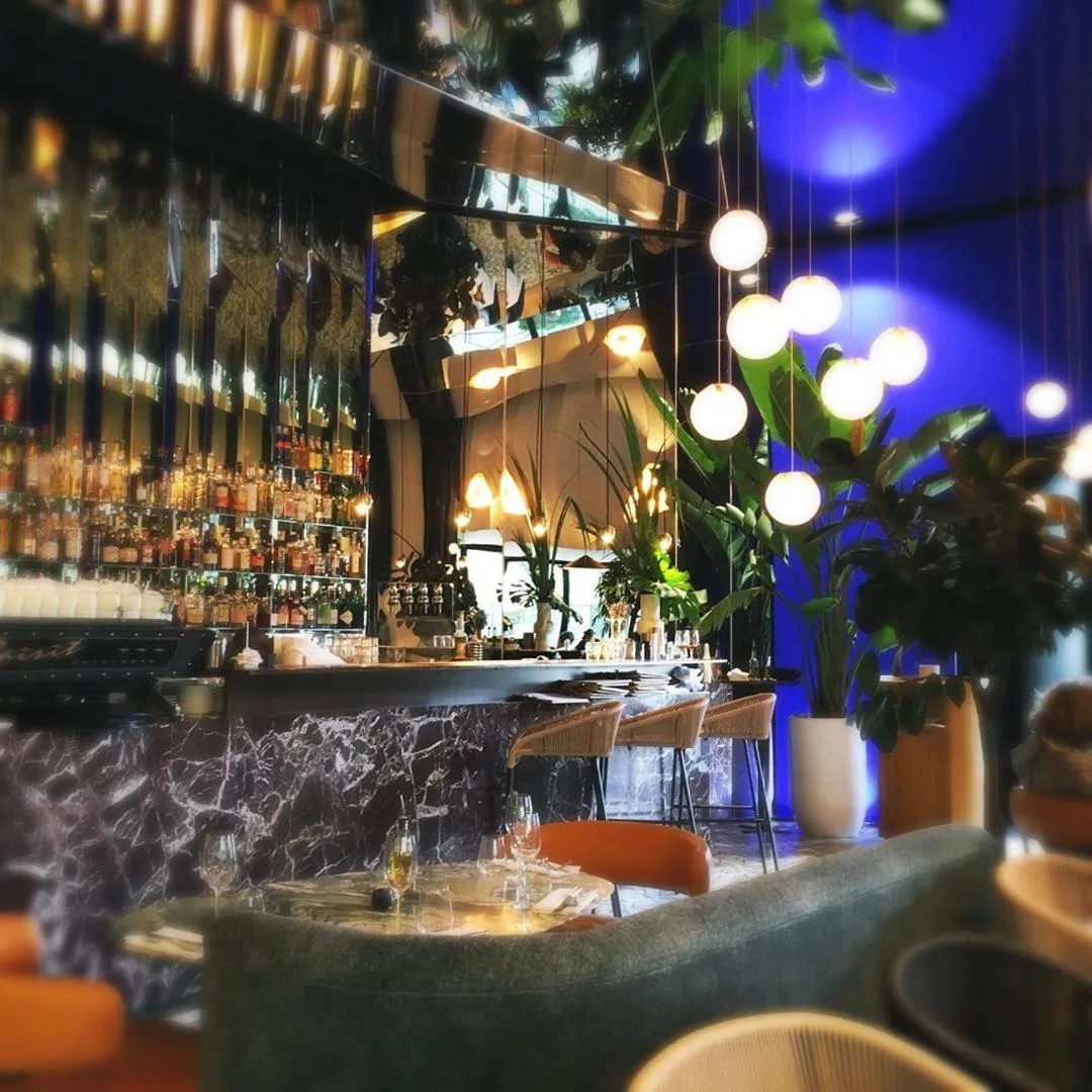 Meals in Hotel Square