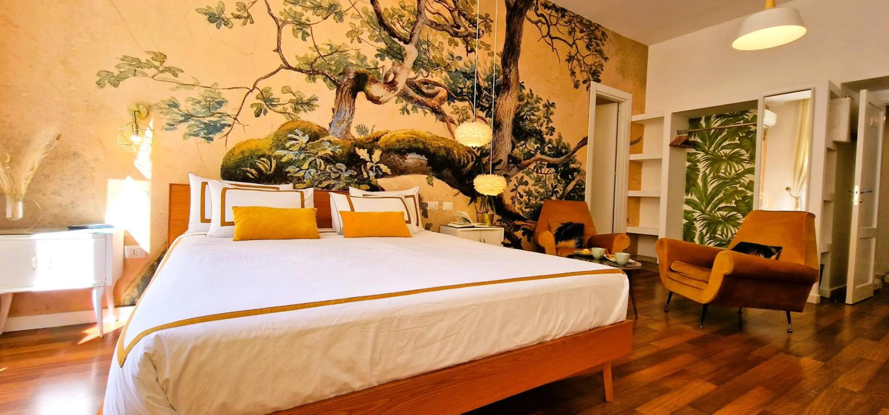 Bed in Napoli Tree - Lungomare