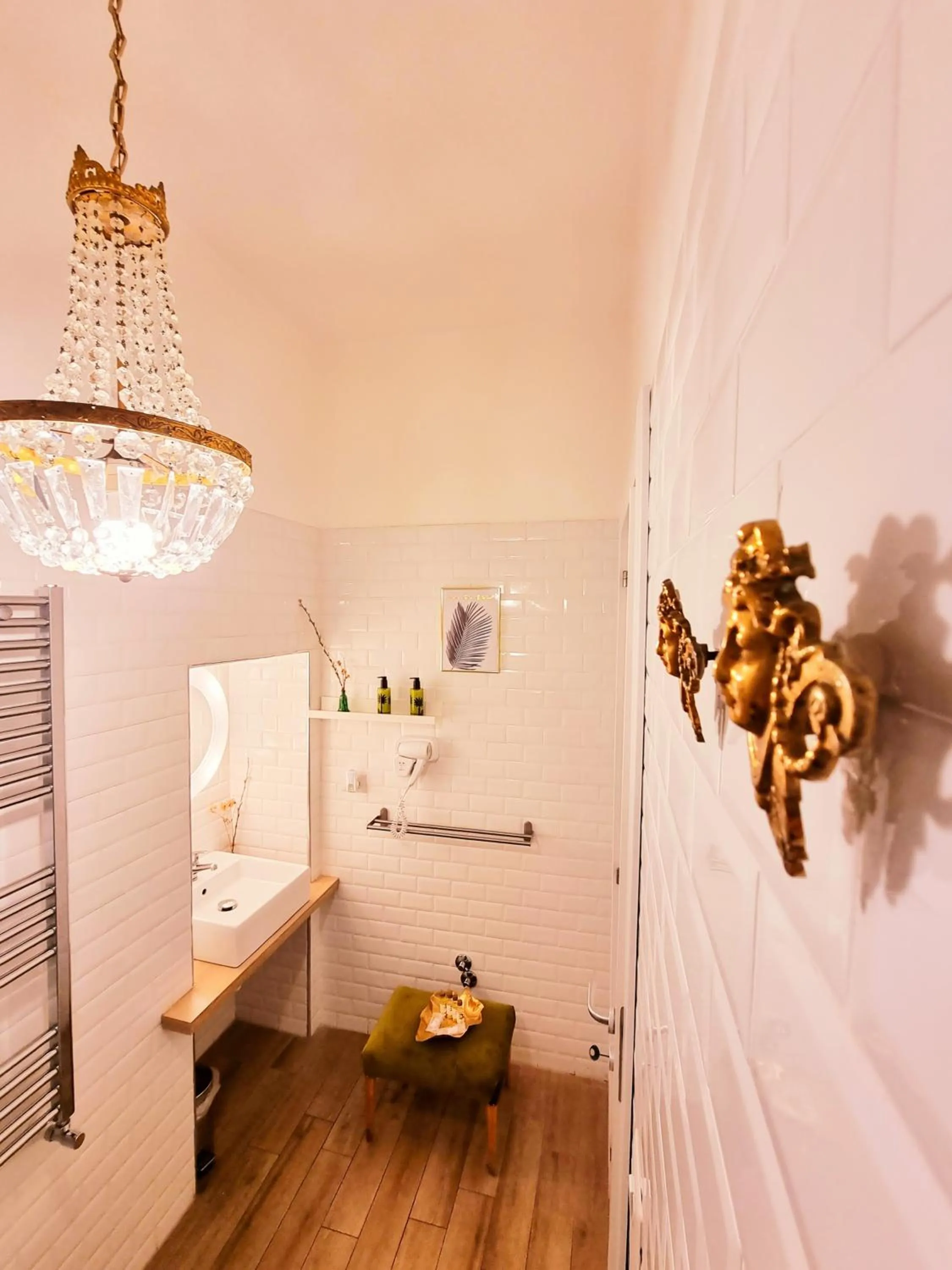 Bathroom in Napoli Tree - Lungomare