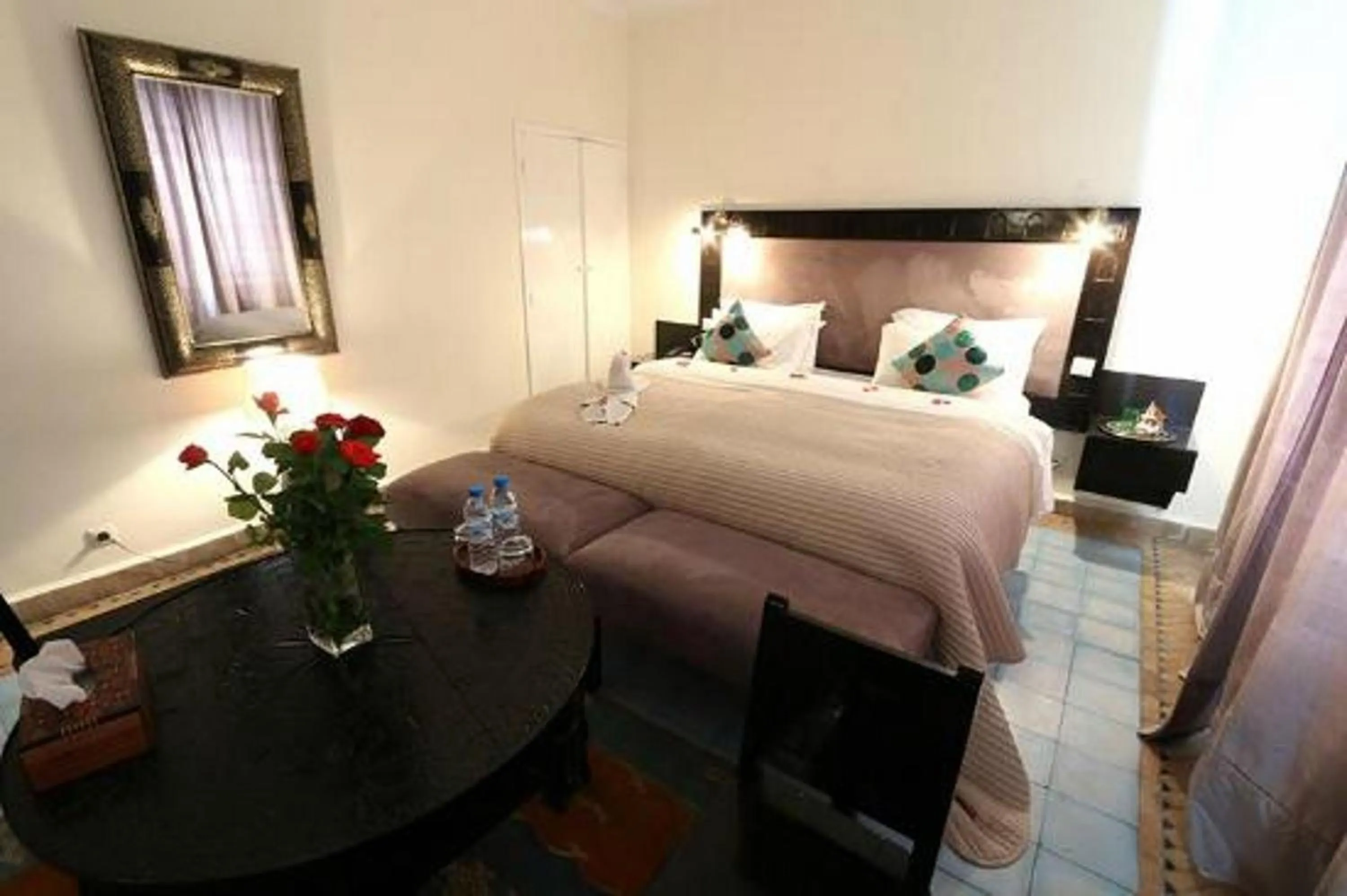 Bedroom, Bed in Riad Dar L'Oussia & SPA