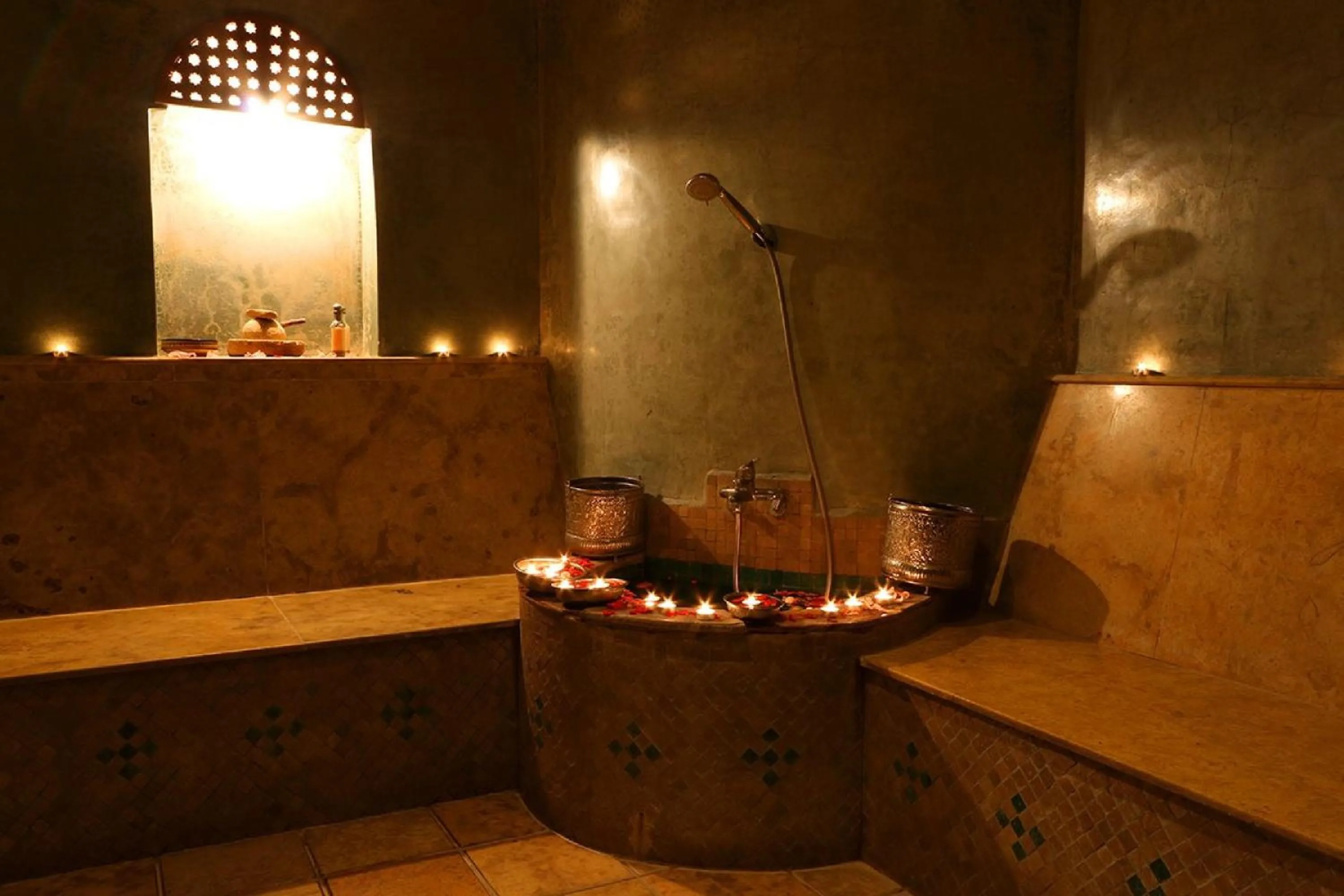 Steam room in Riad Dar L'Oussia & SPA
