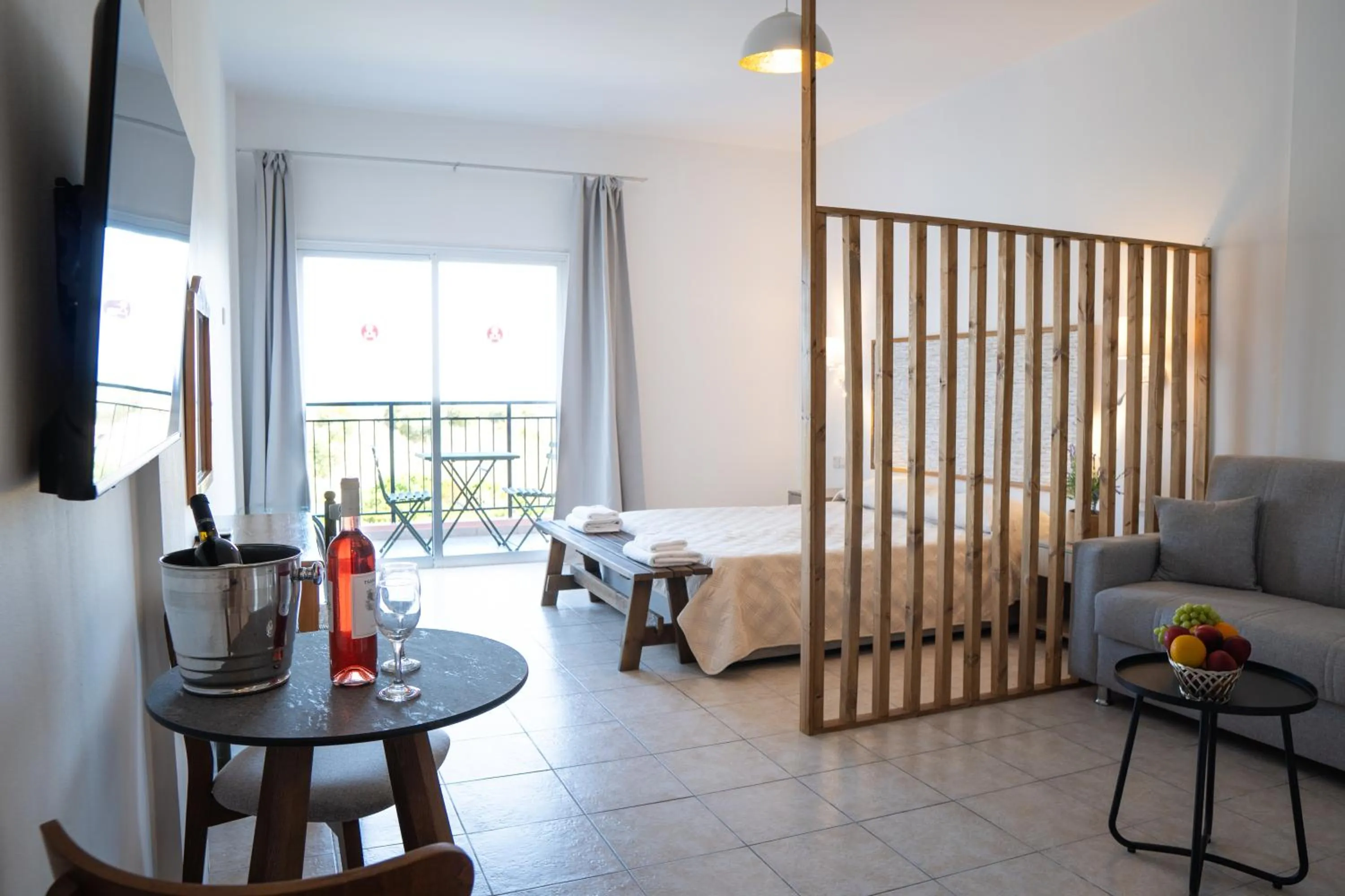 Photo of the whole room in Akamanthea Holiday Village