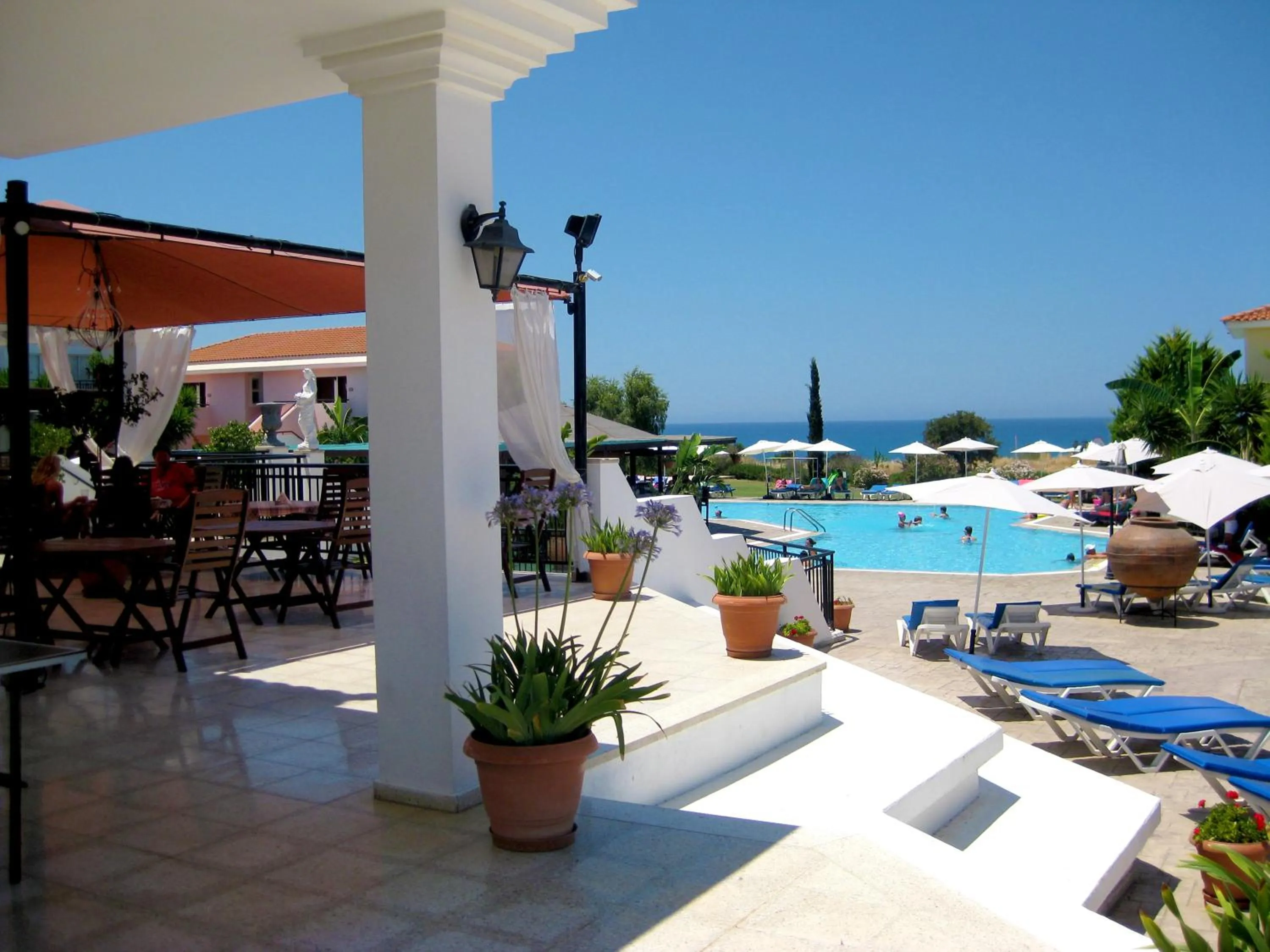 Swimming pool in Akamanthea Holiday Village