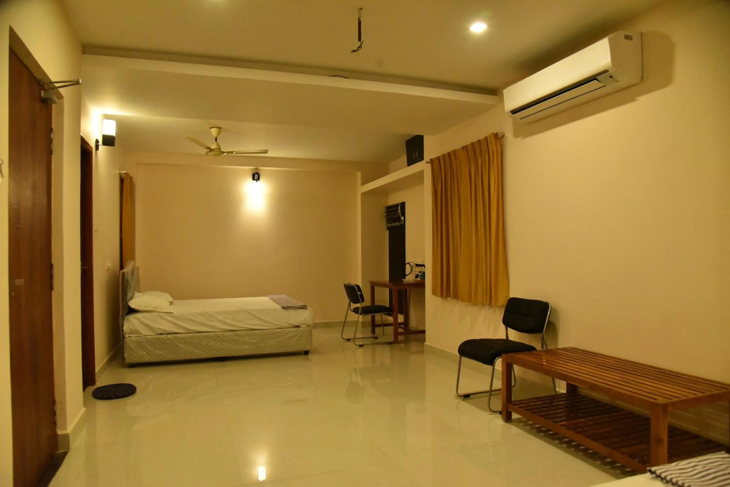 Deluxe Family Room in Ananda Residency