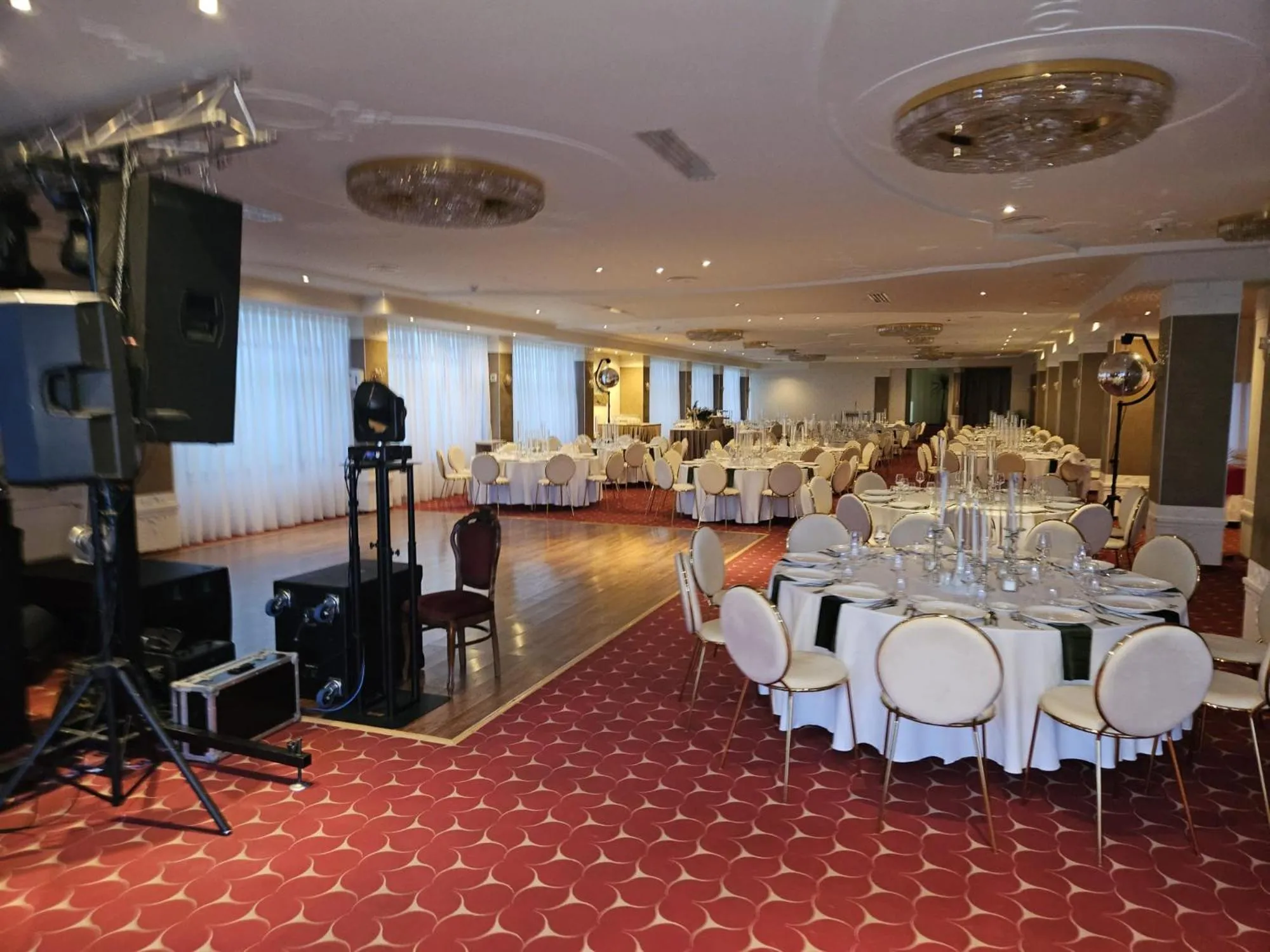 Restaurant/places to eat in Best Western Silva Hotel