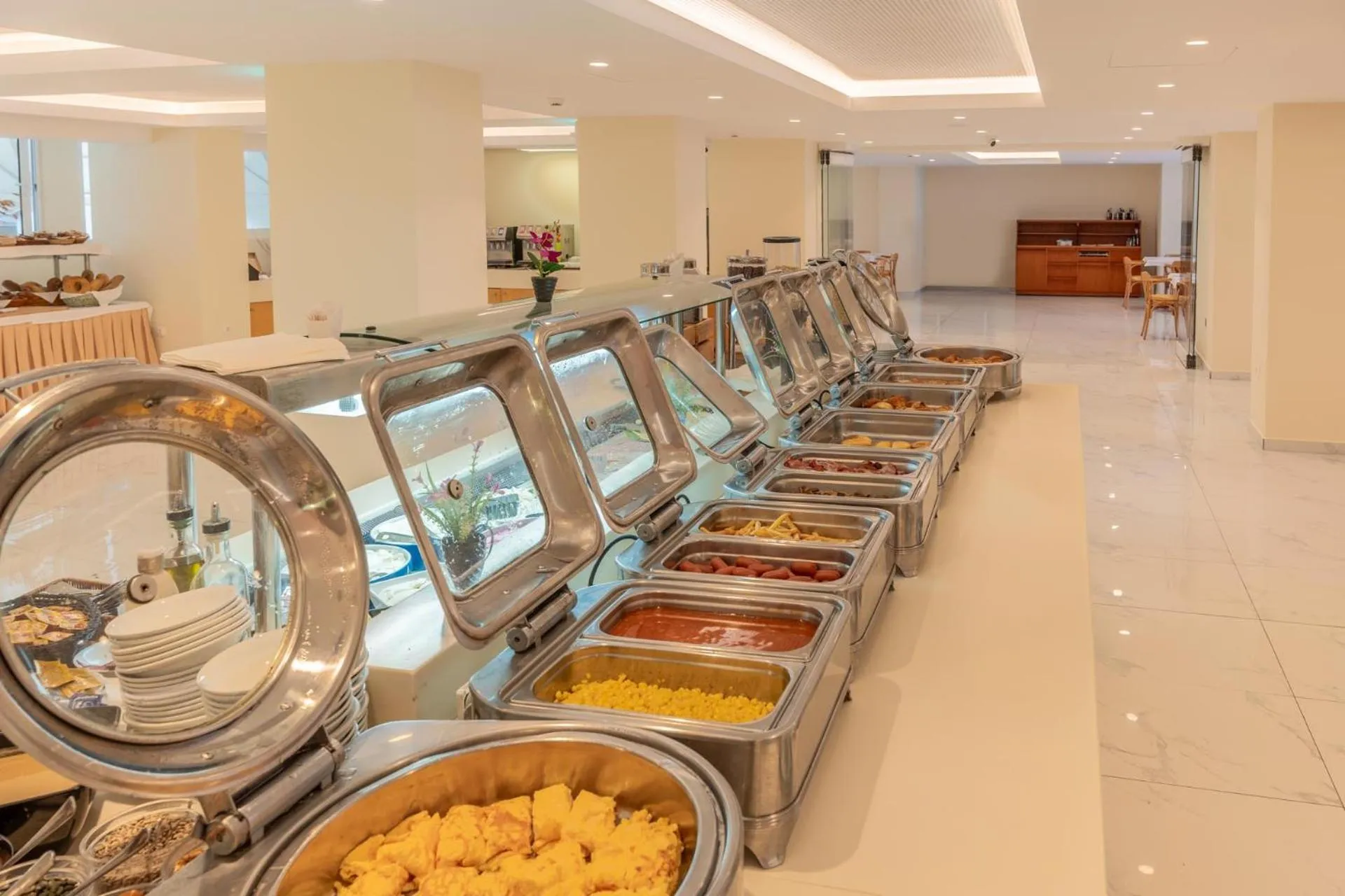 Food and drinks in Arte Hotel