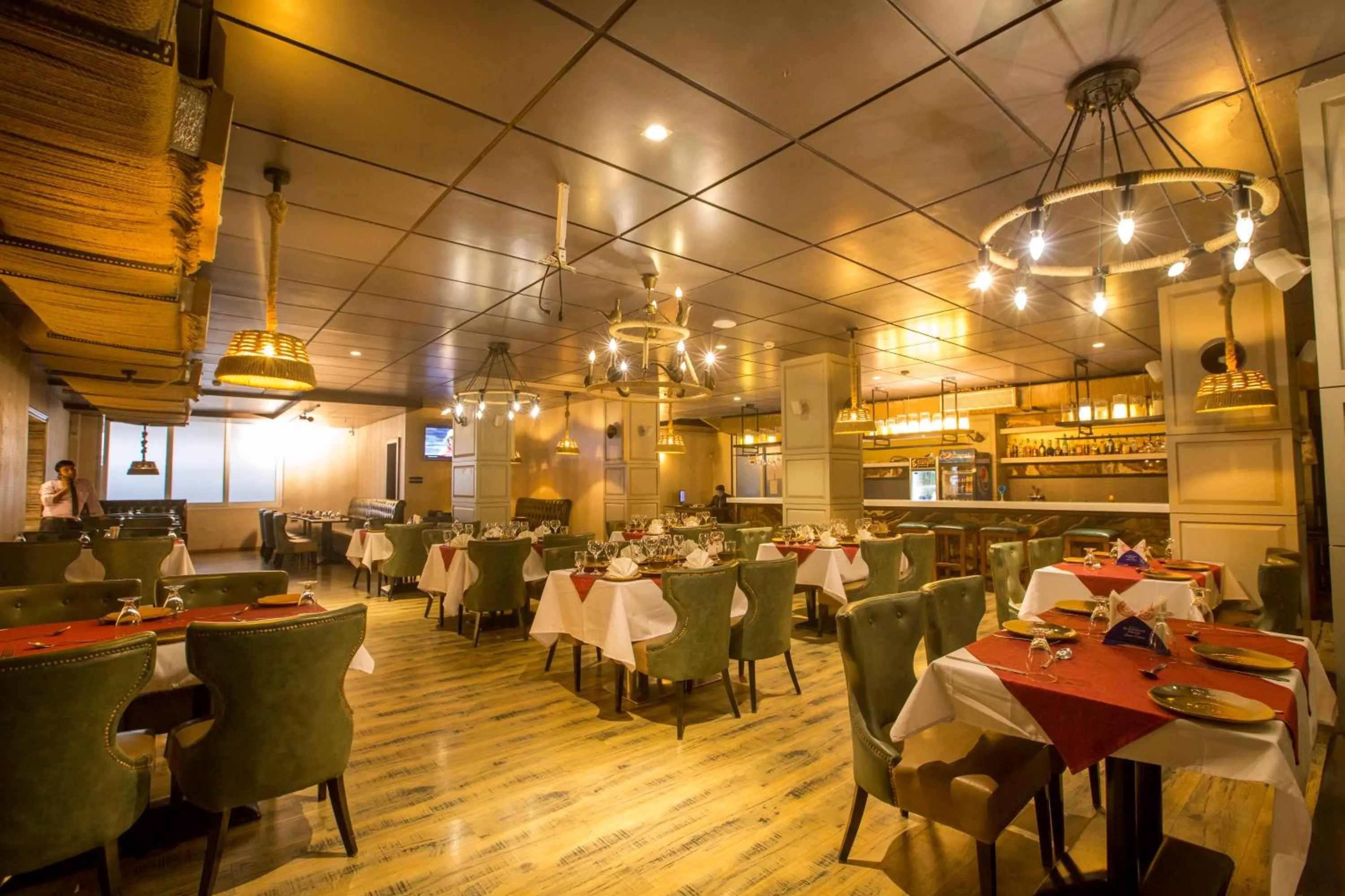 Restaurant/places to eat in Hotel Shubh Inn