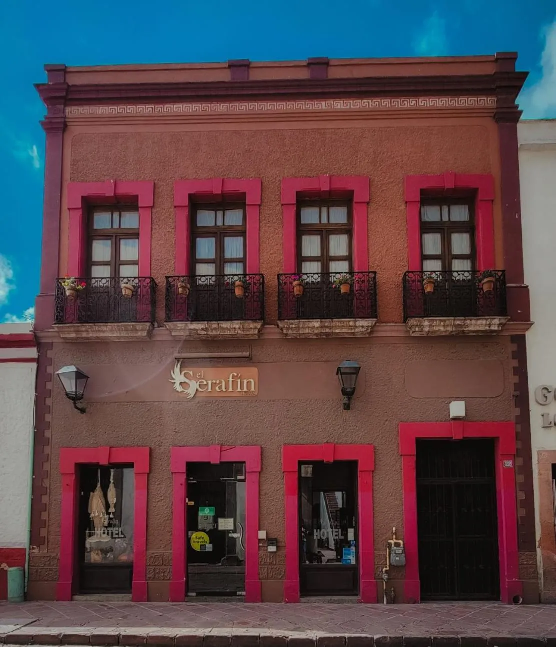 Property building in El Serafin Hotel Boutique