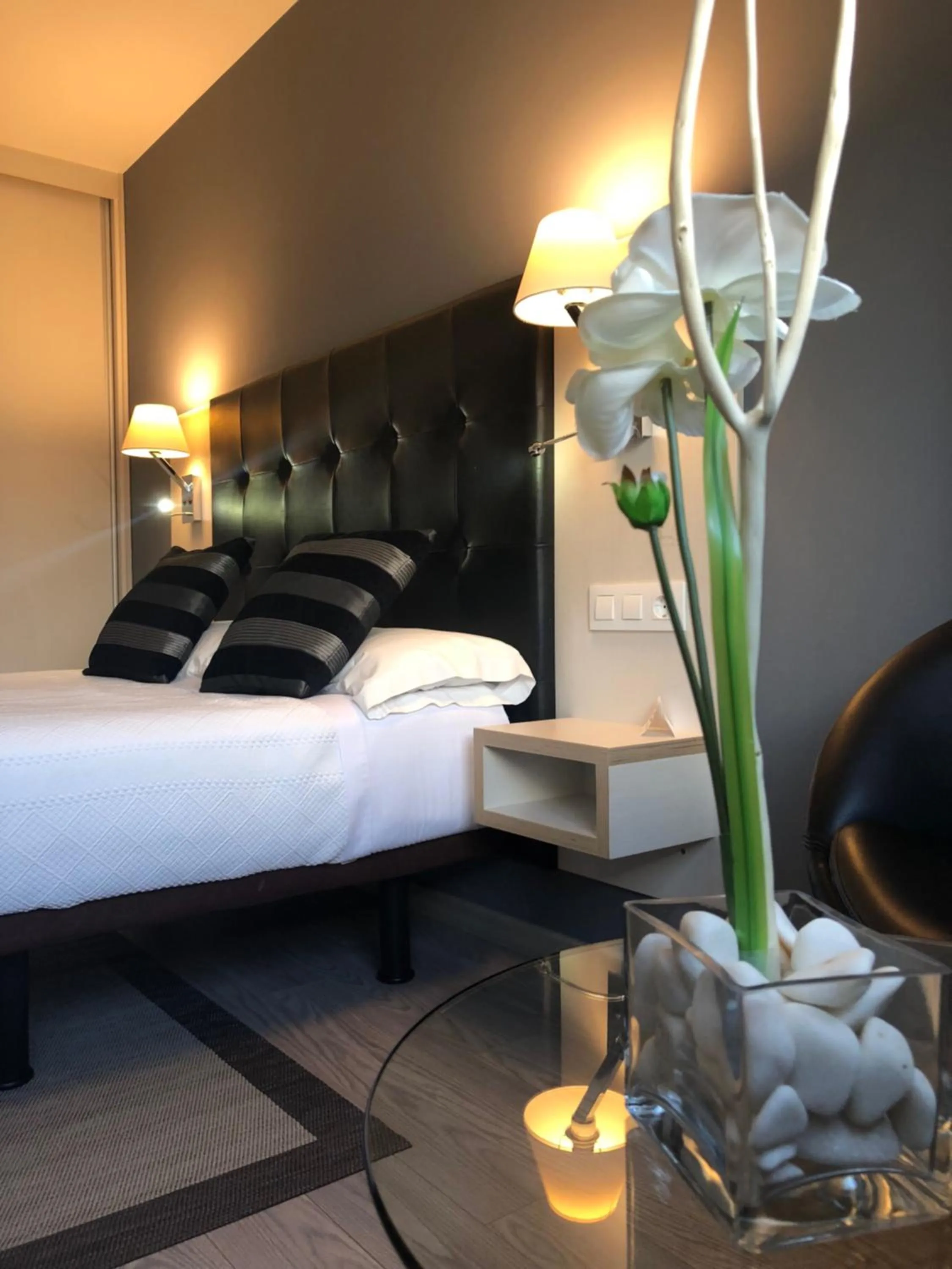 Decorative detail, Bed in Hotel Noia