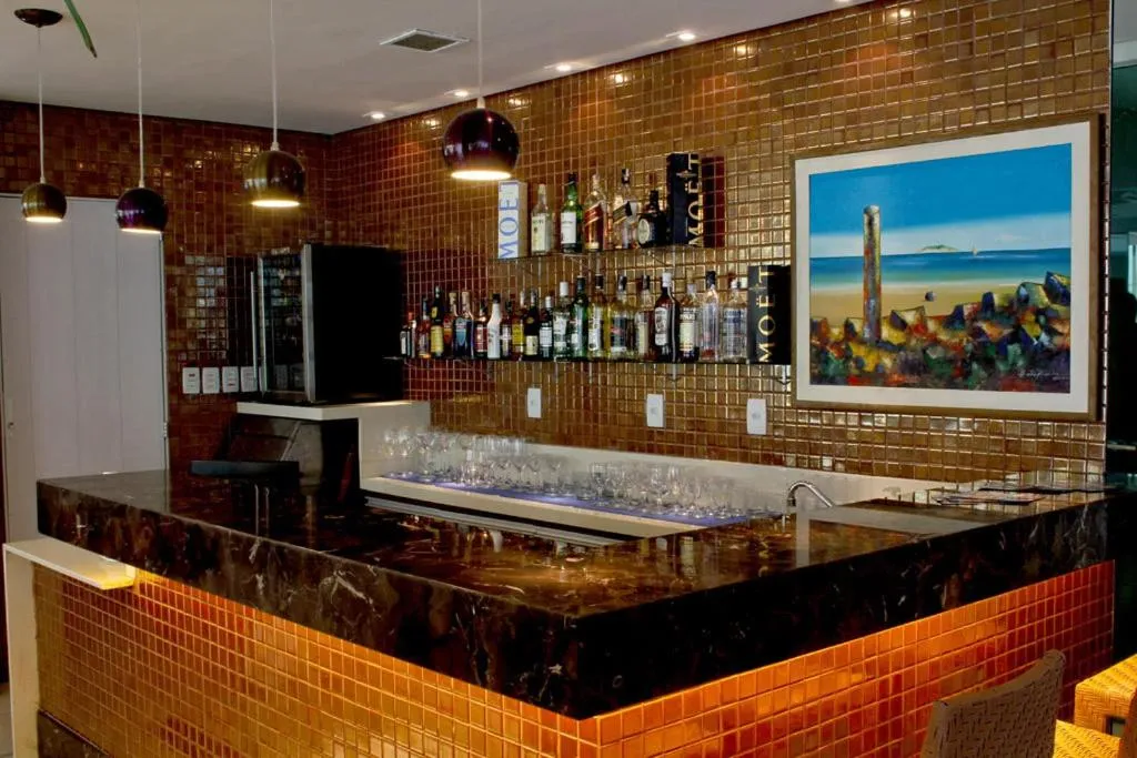 Lounge or bar in Hotel Meridional