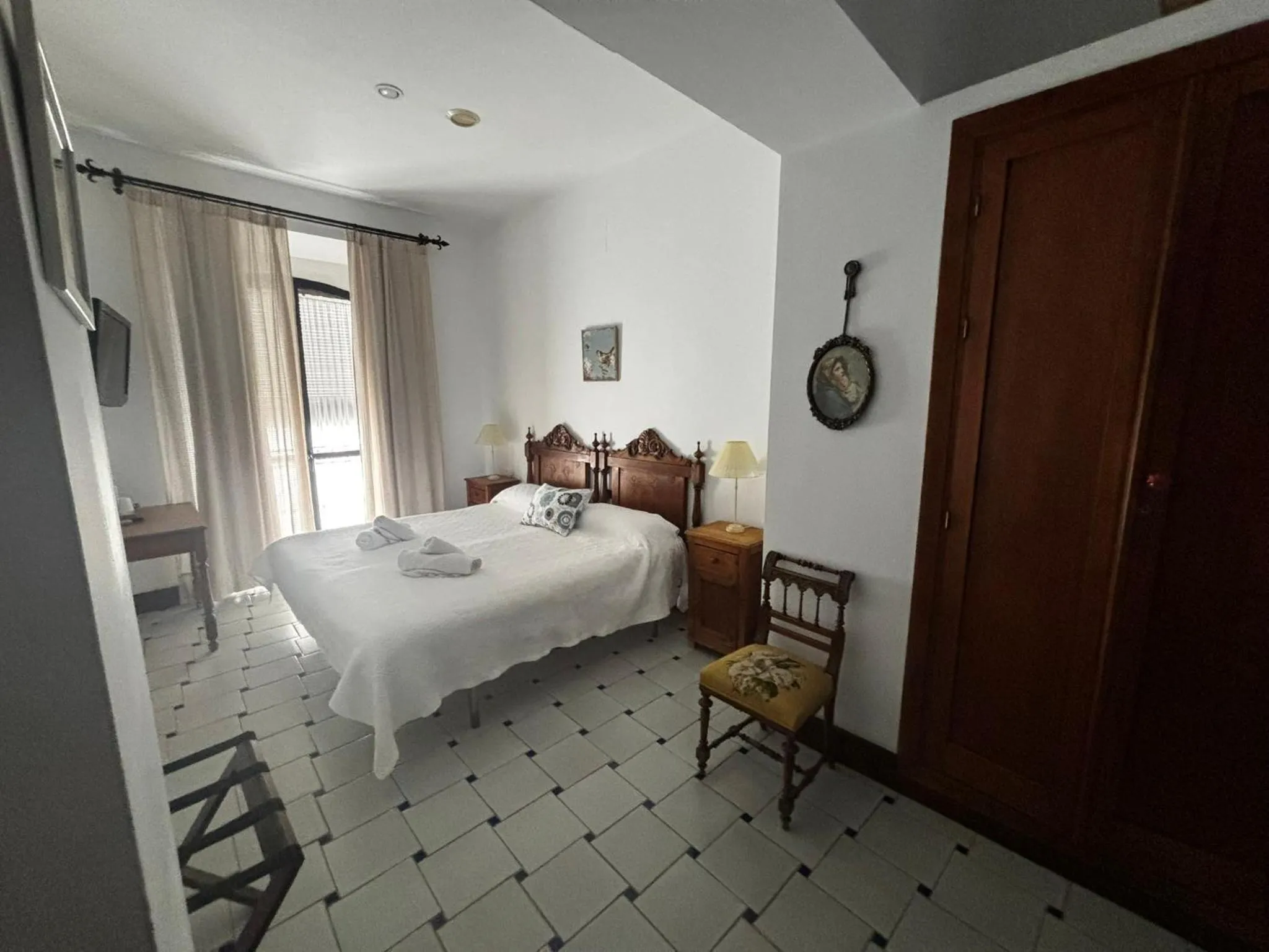 Bed in Hotel Entreolivos