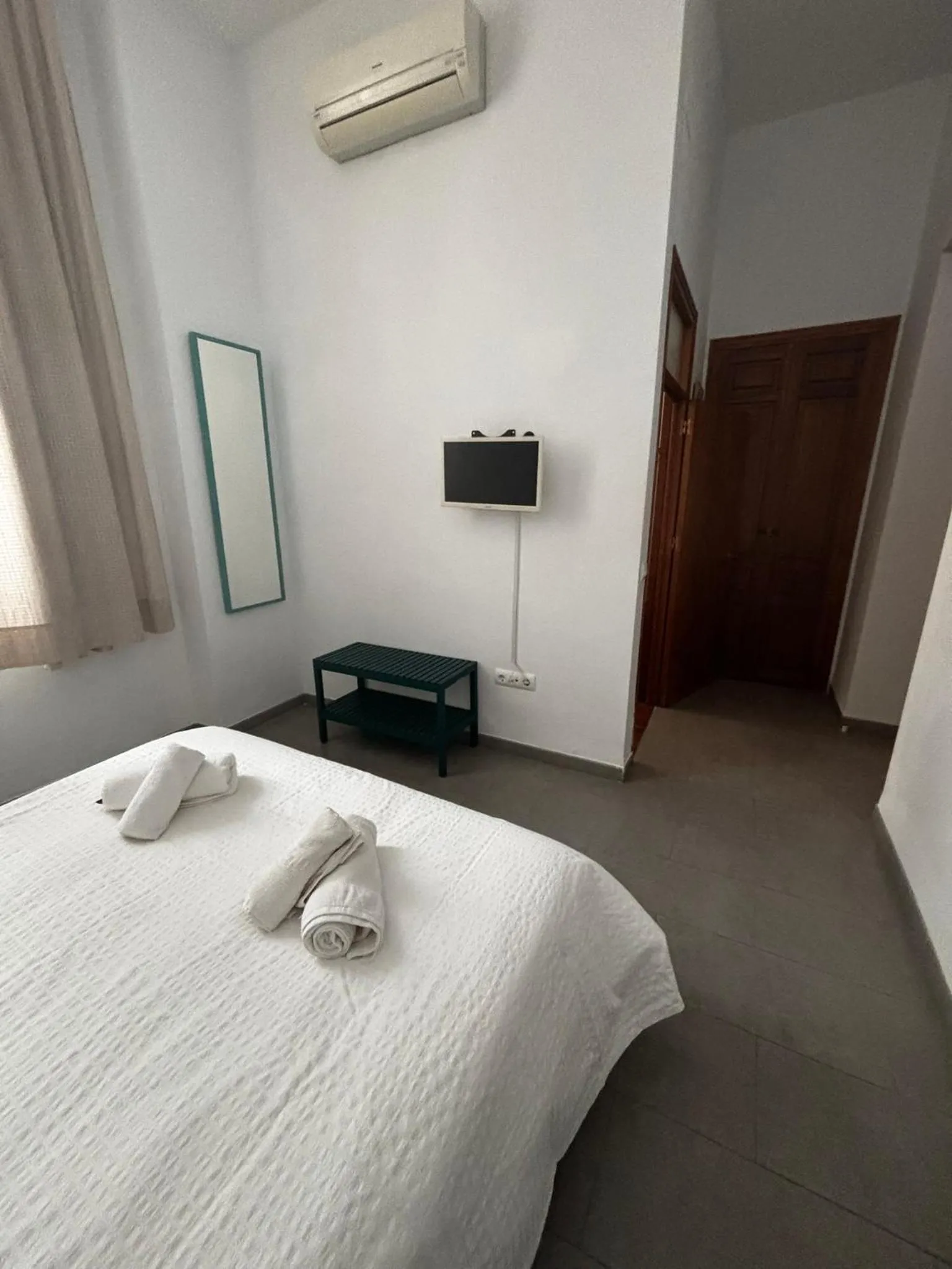 Bed in Hotel Entreolivos