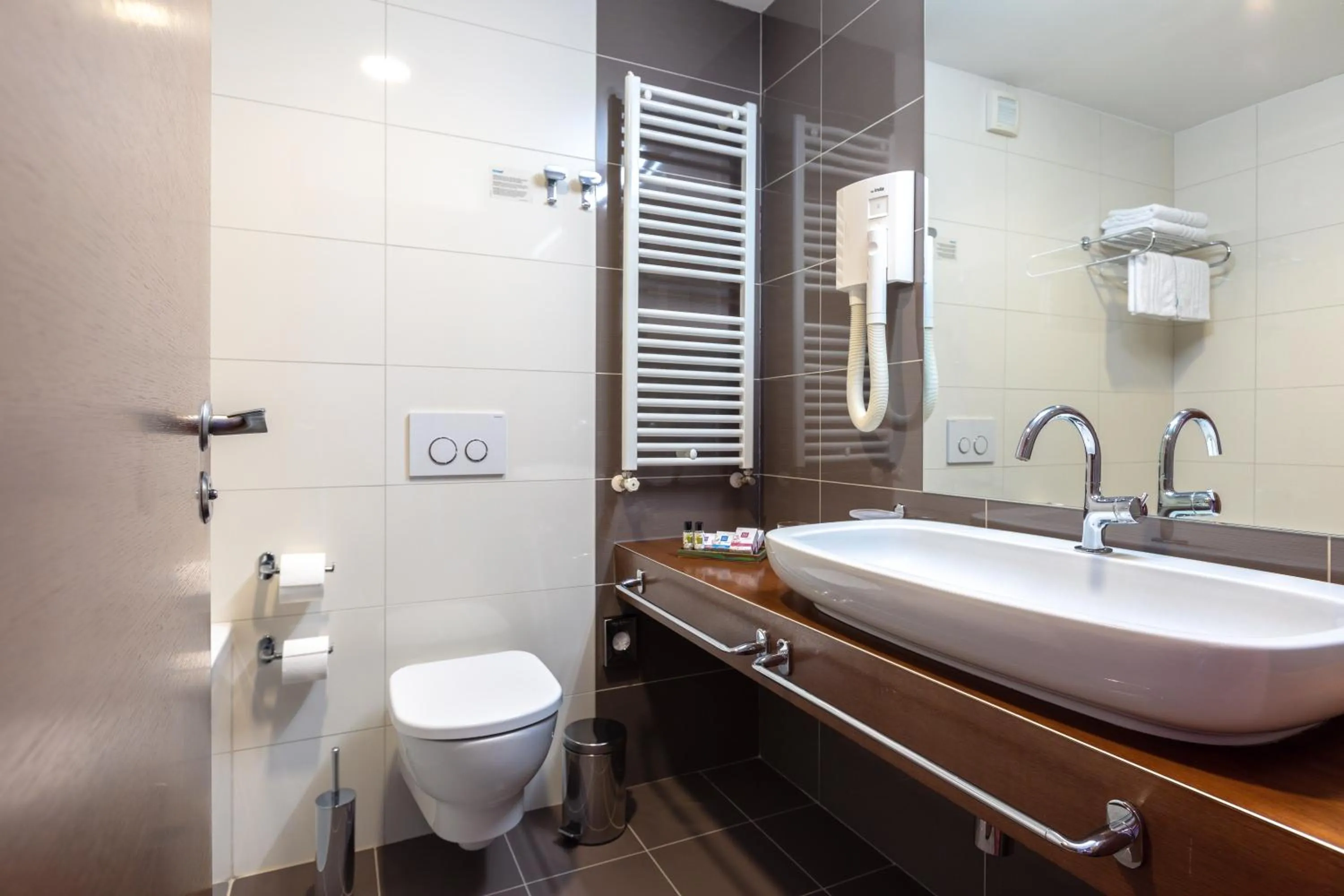 Bathroom in Hotel Kaj