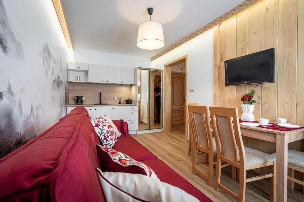 Kitchen or kitchenette in Pensjonat Dawidek