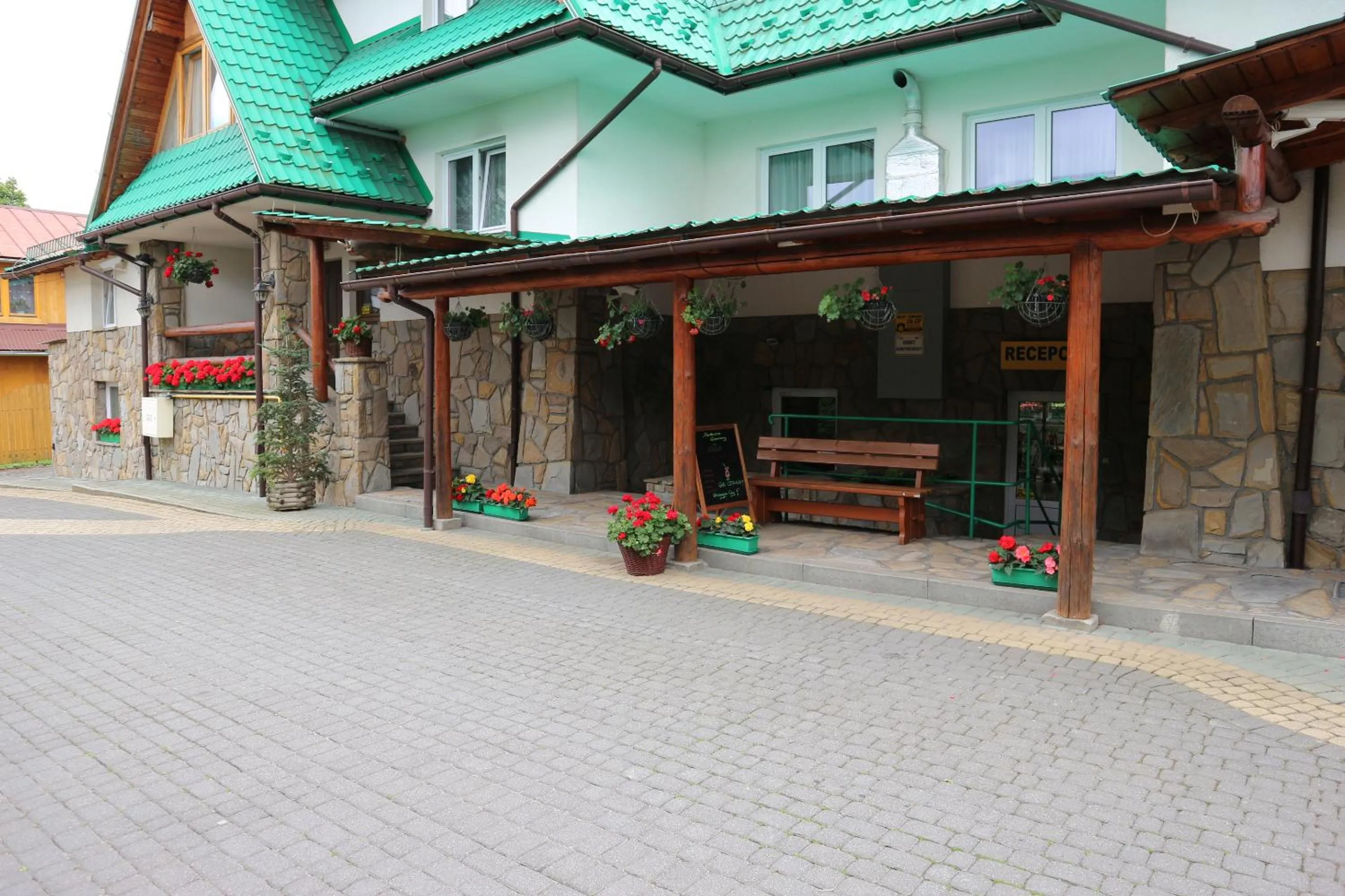 Property building in Pensjonat Dawidek