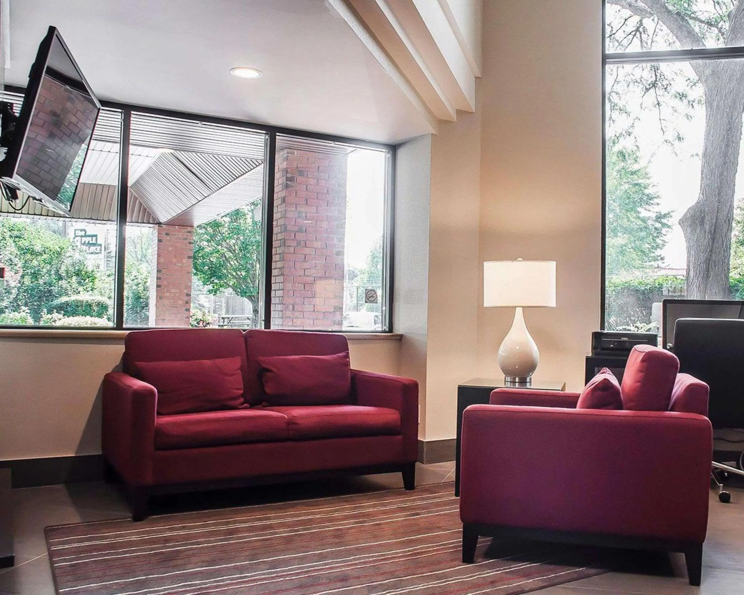 Lobby or reception in Comfort Inn