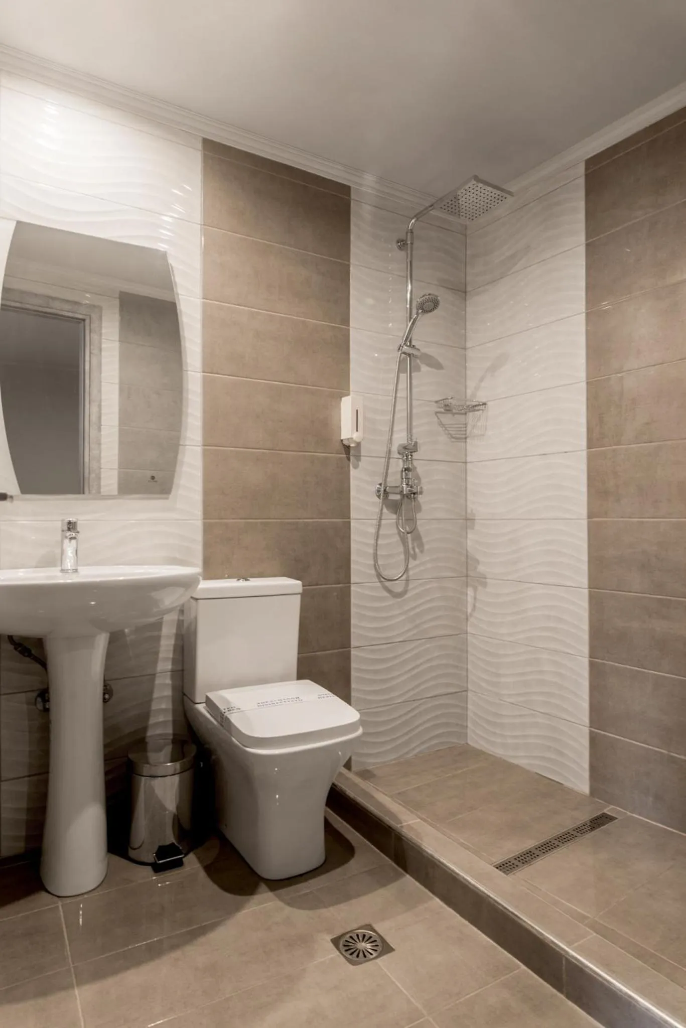 Shower in Zante Calinica Hotel