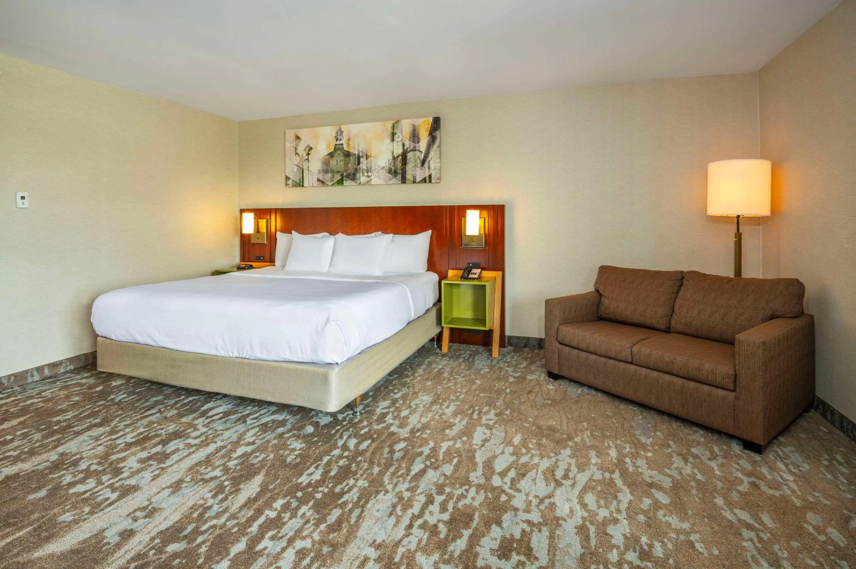 Bedroom, Bed in Comfort Inn