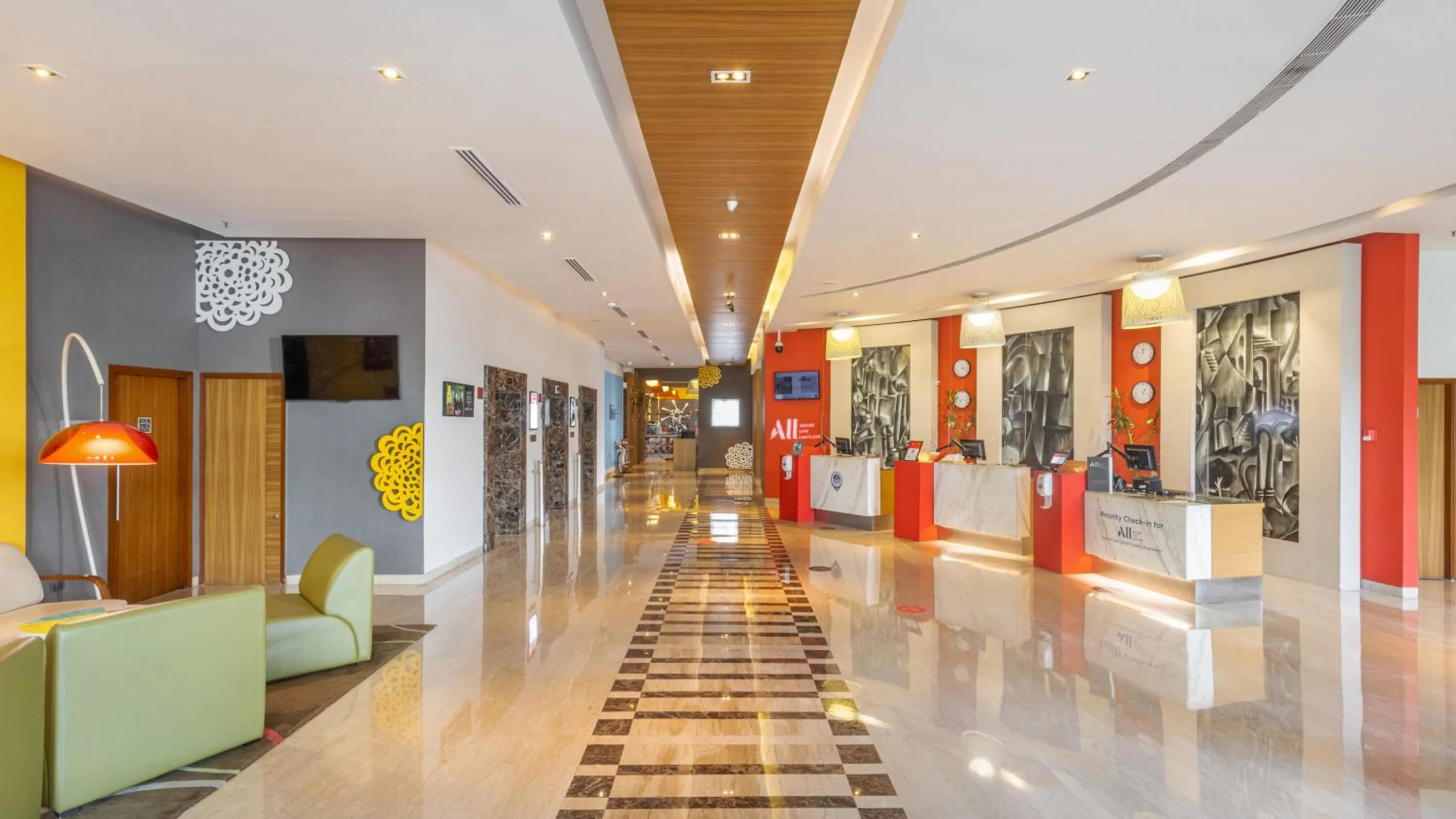Lobby or reception in ibis Gurgaon Golf Course Road - An Accor Brand