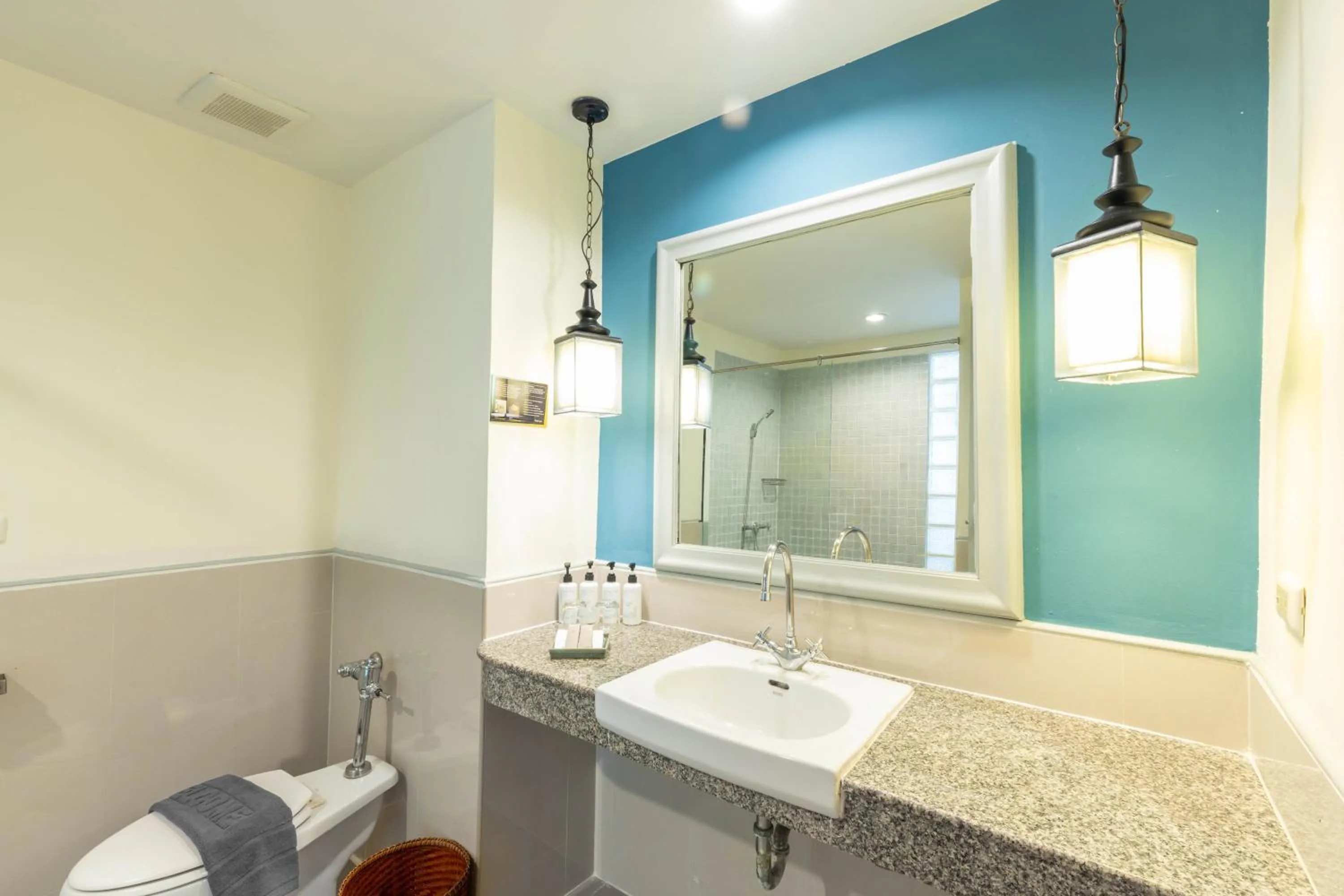 Bathroom in Krabi La Playa Resort