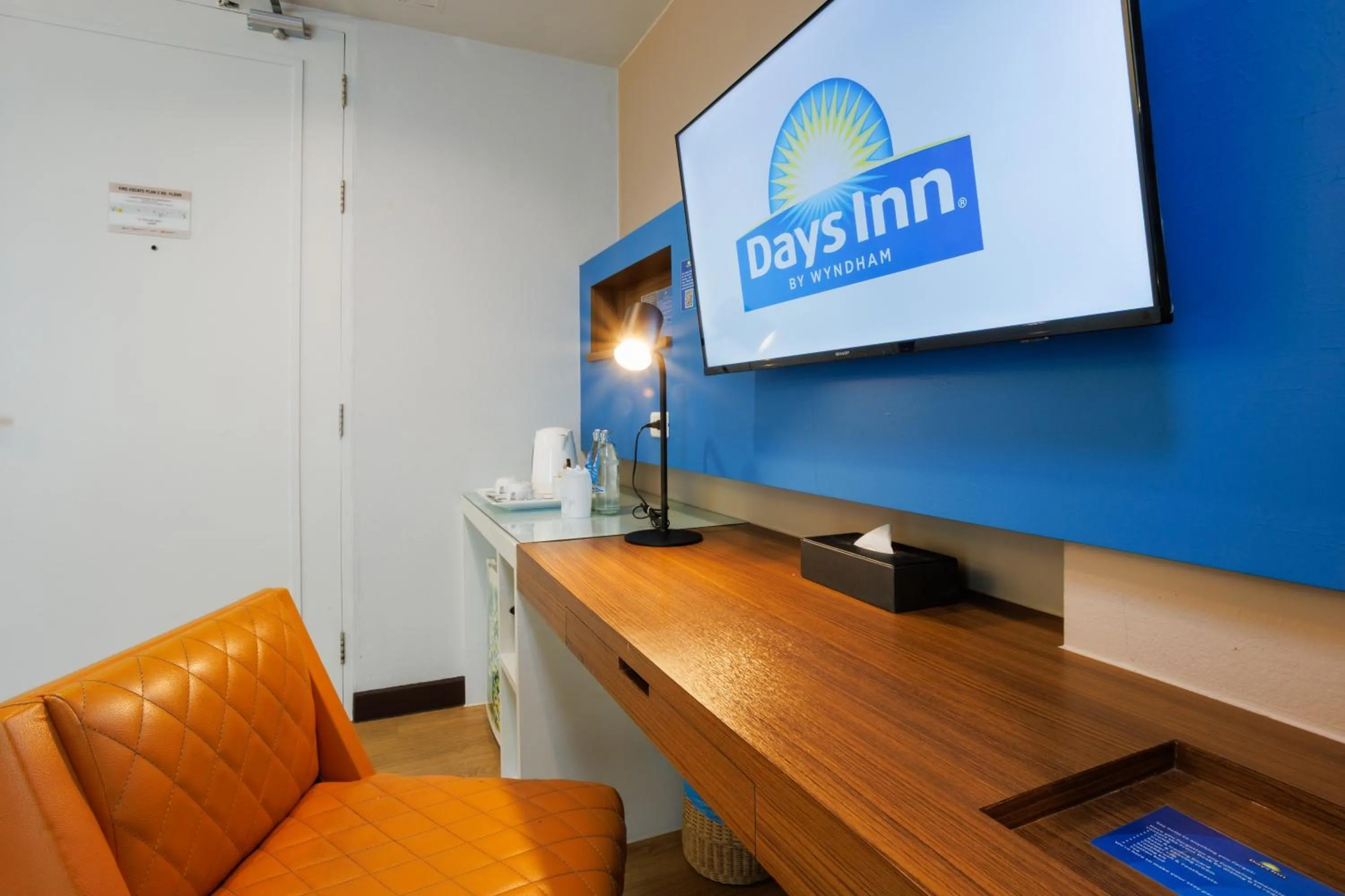 TV and multimedia in Days Inn by Wyndham Patong Beach