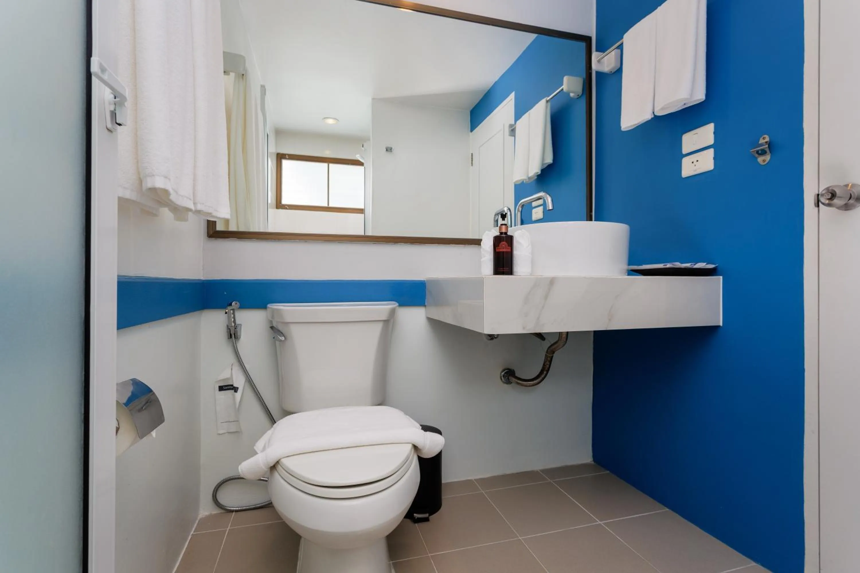 Bathroom in Days Inn by Wyndham Patong Beach