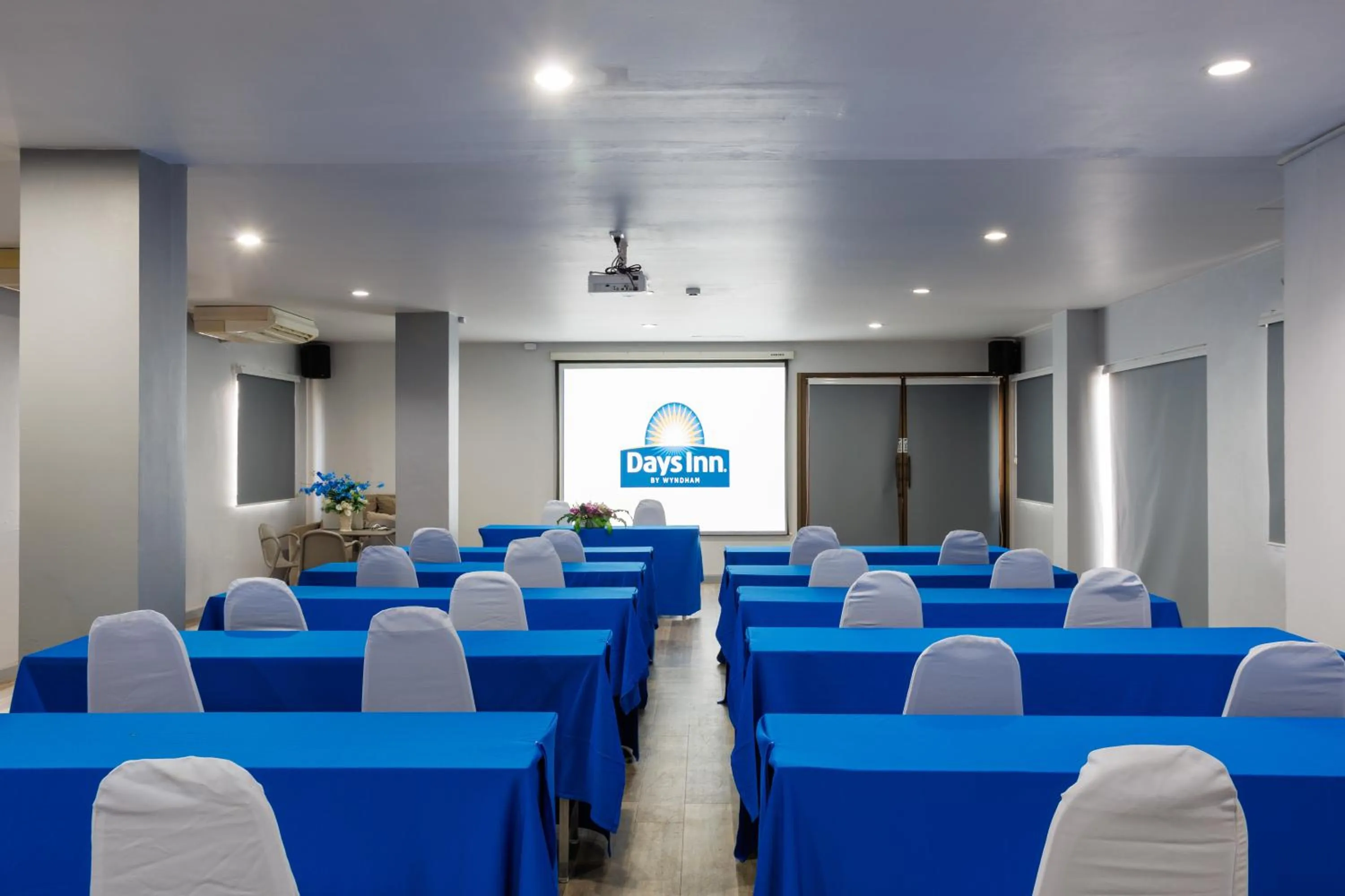 Meeting/conference room in Days Inn by Wyndham Patong Beach