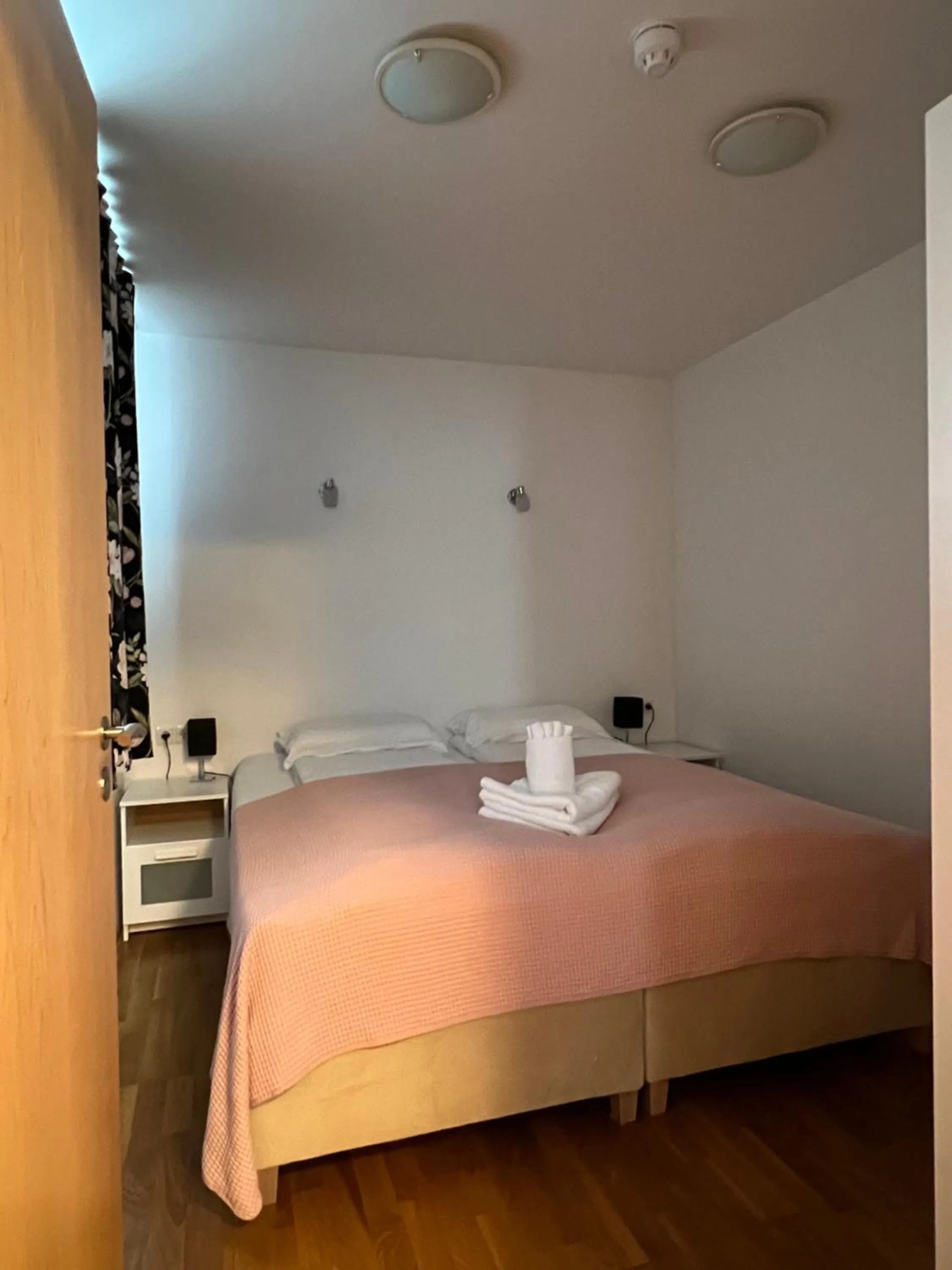 Media Luna Guesthouse